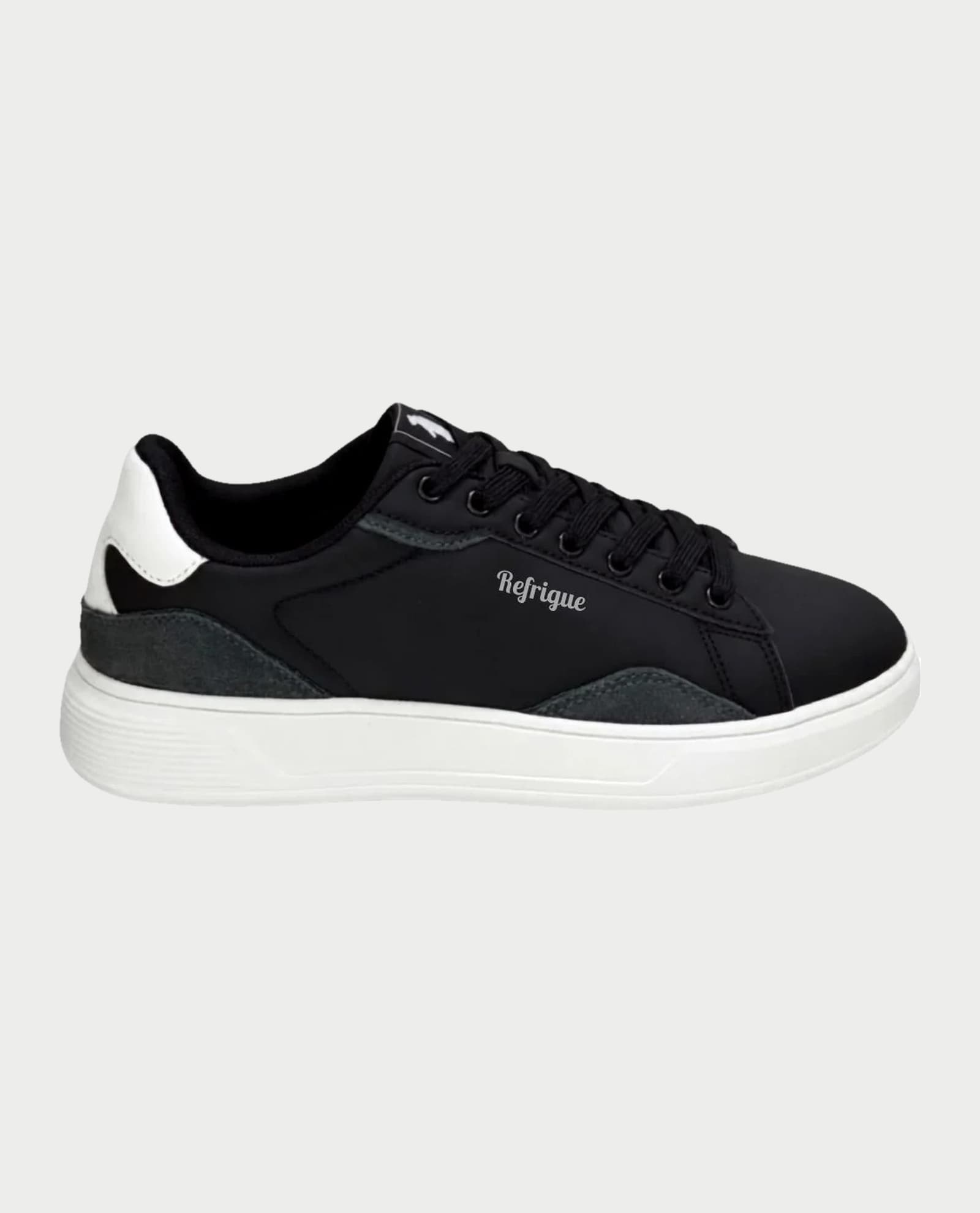 Refrigue Sneakers
