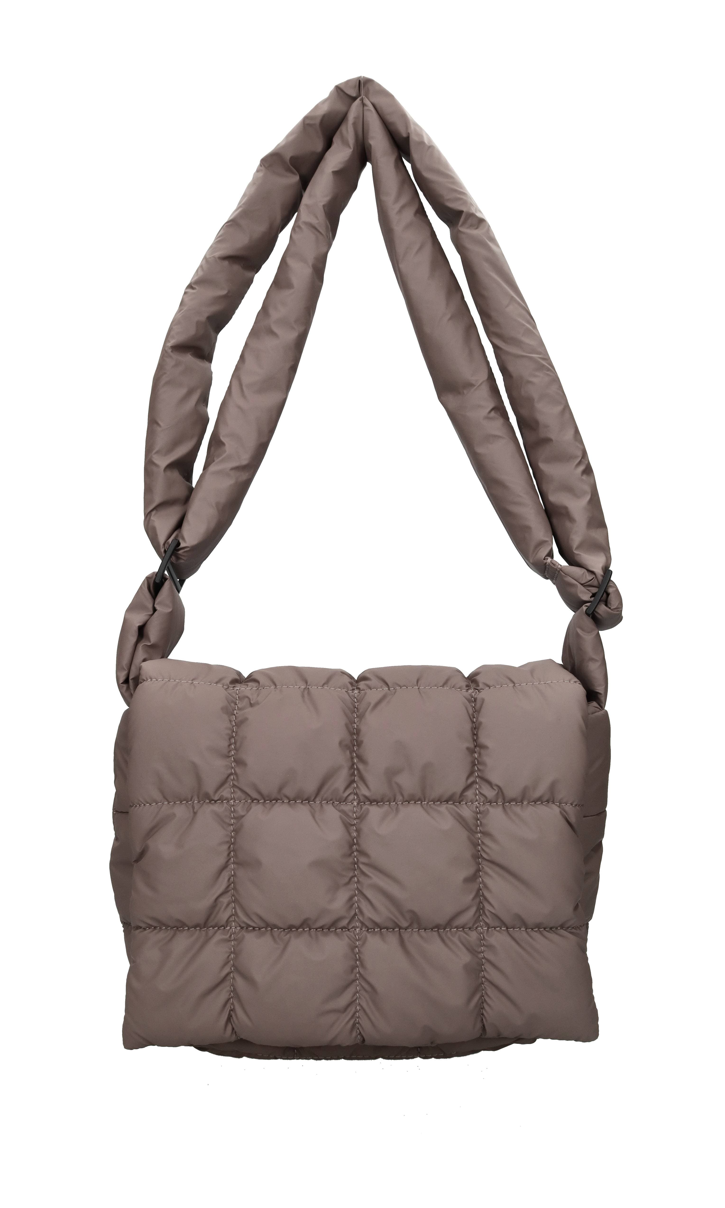 VEECOLLECTIVE Bags..