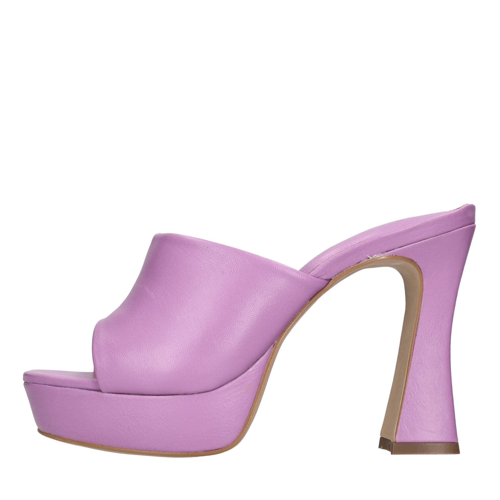 MISS UNIQUE Sandals