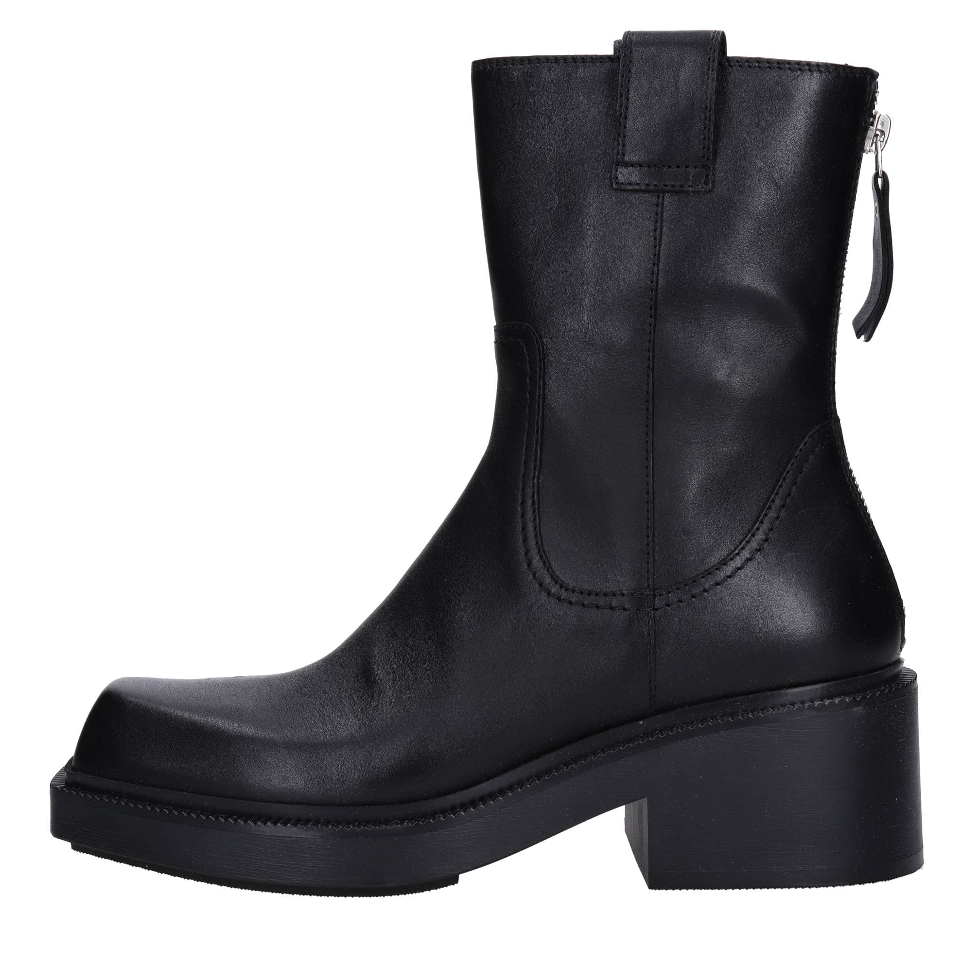 Vic Matie Boots