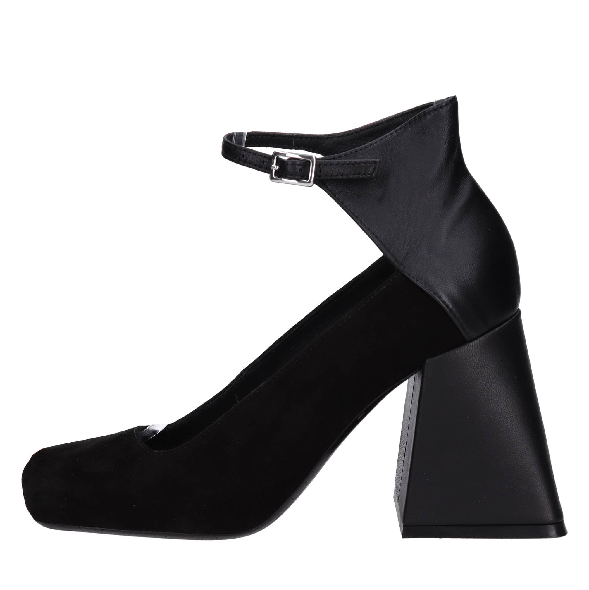Vic Matie With Heel