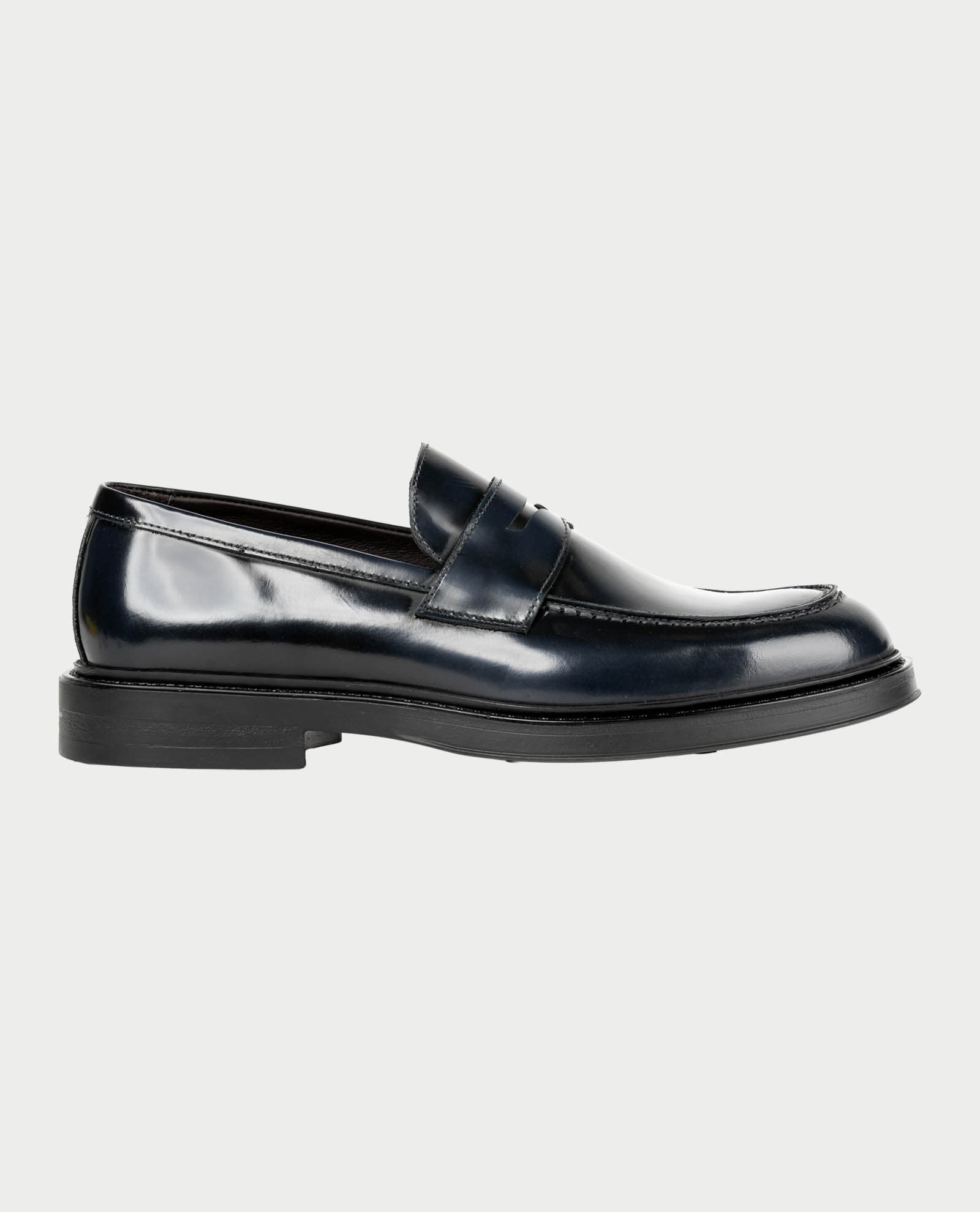 EXTON Flat shoes