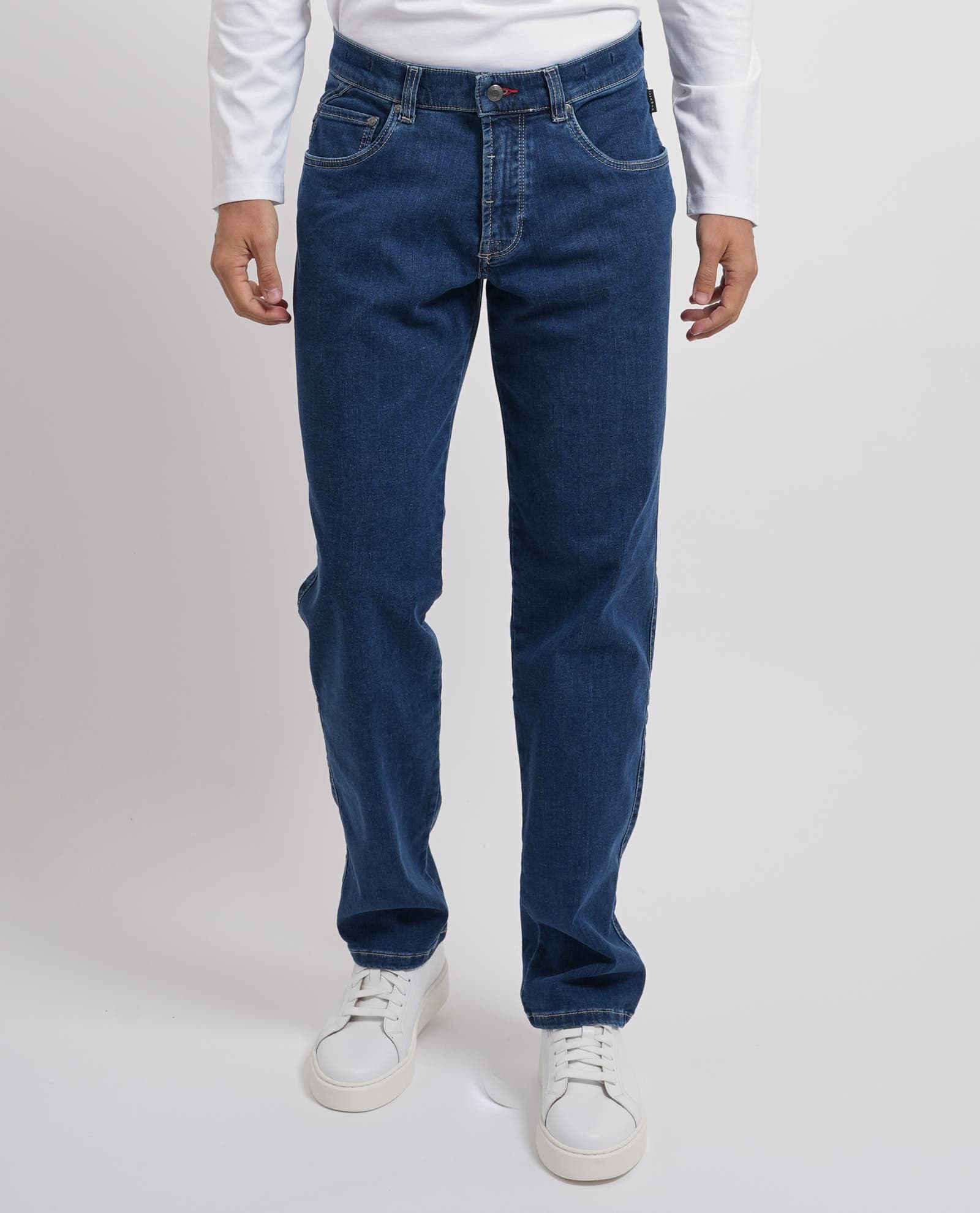BUGATTI Jeans