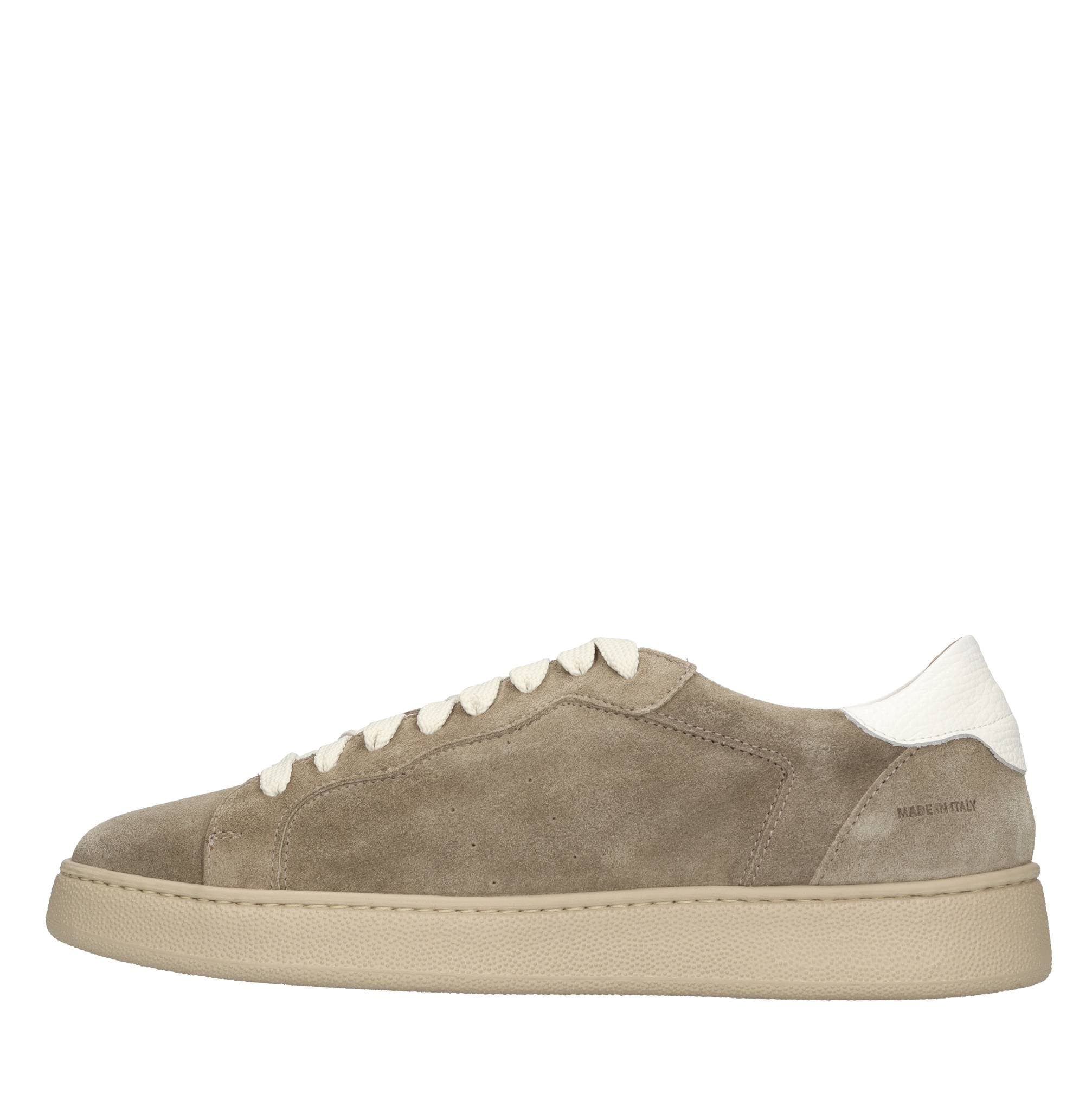 BOEMOS Sneakers