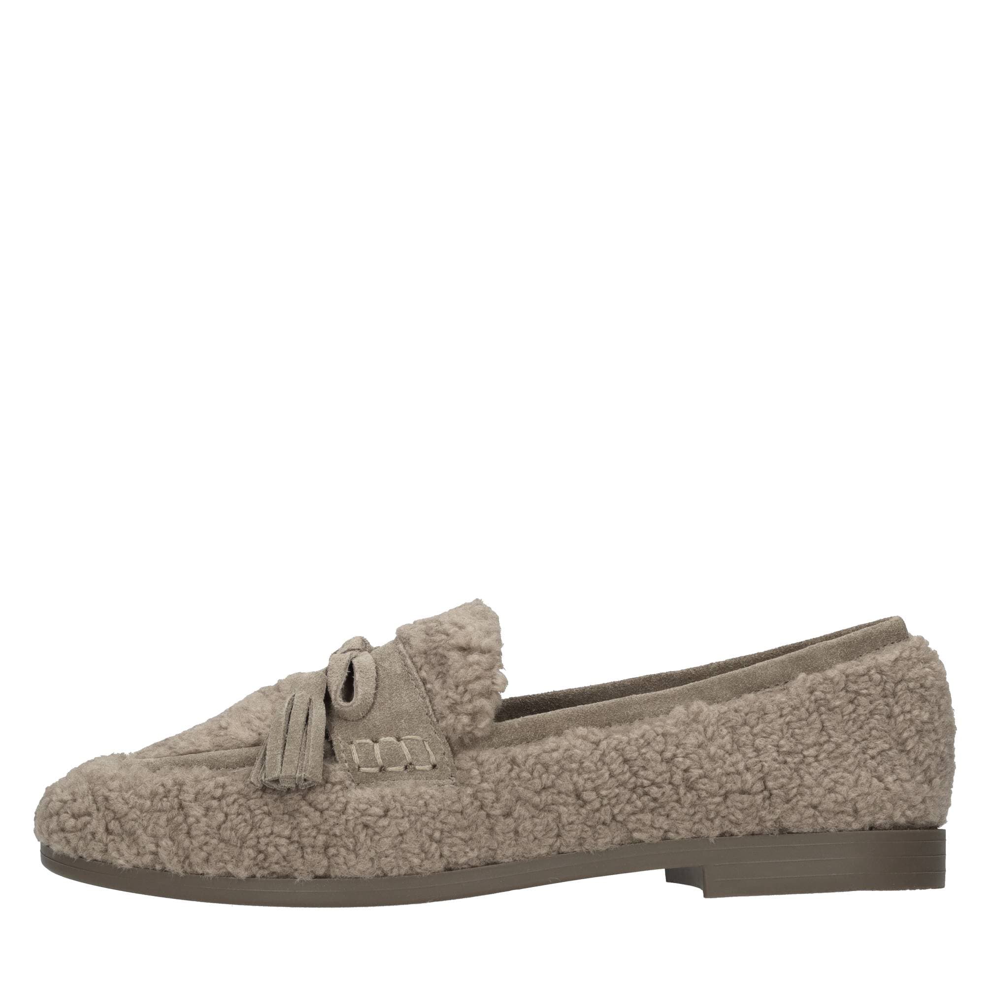 Emanuelle Vee Flat shoes