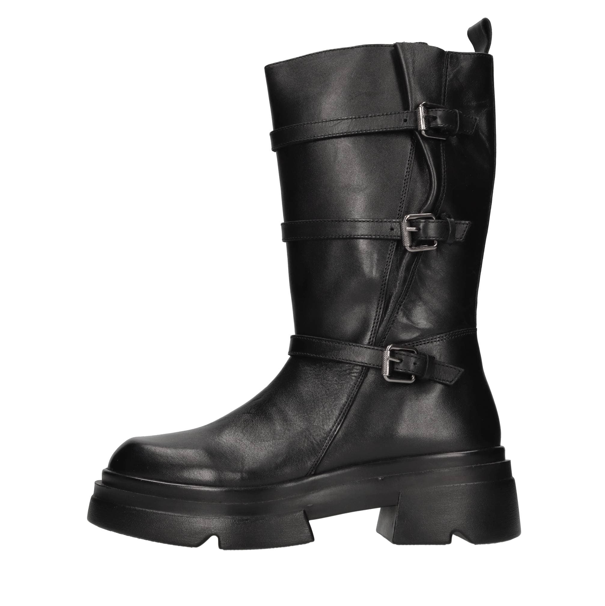 Emanuelle Vee Boots