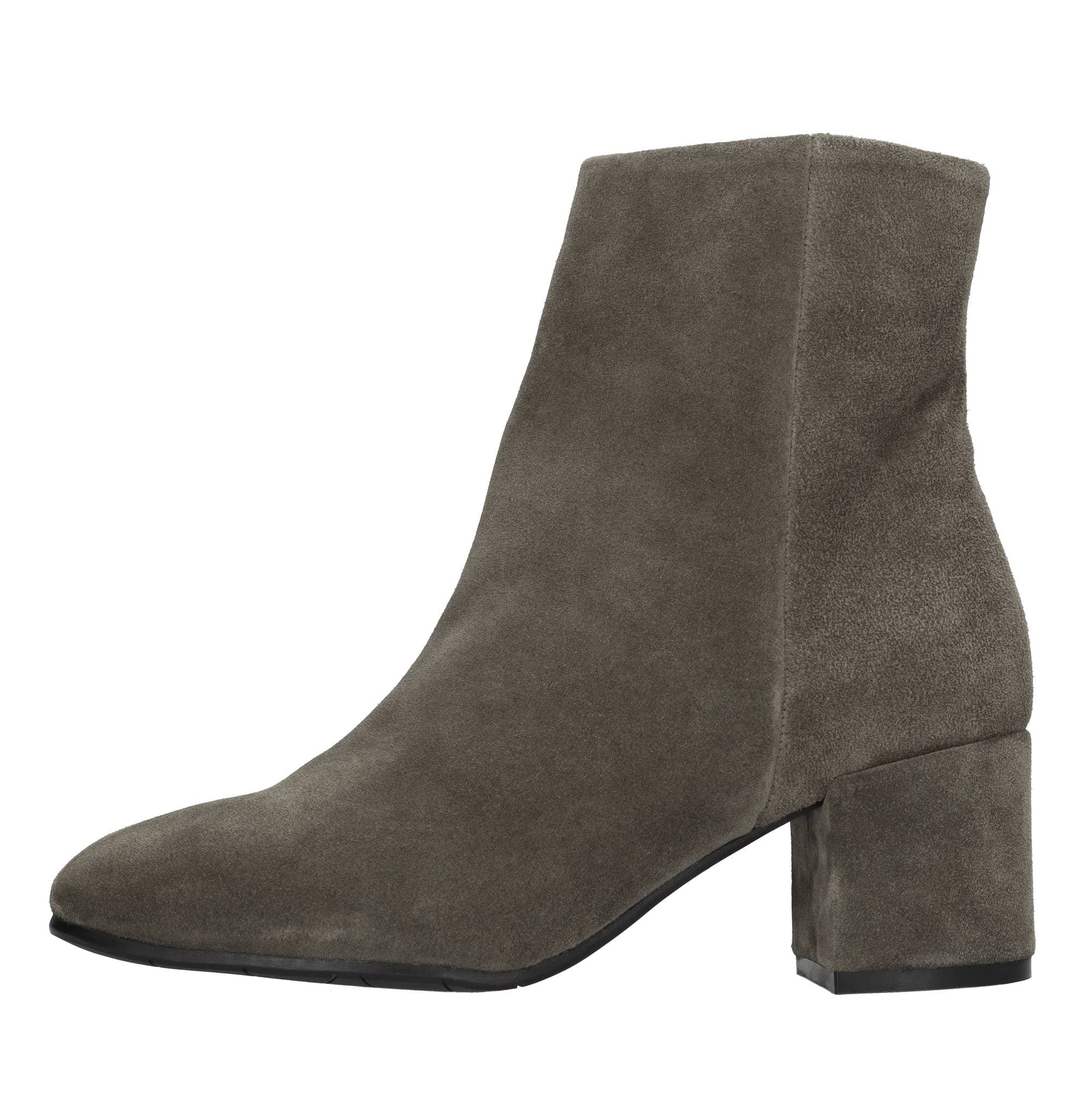 Carmens Boots