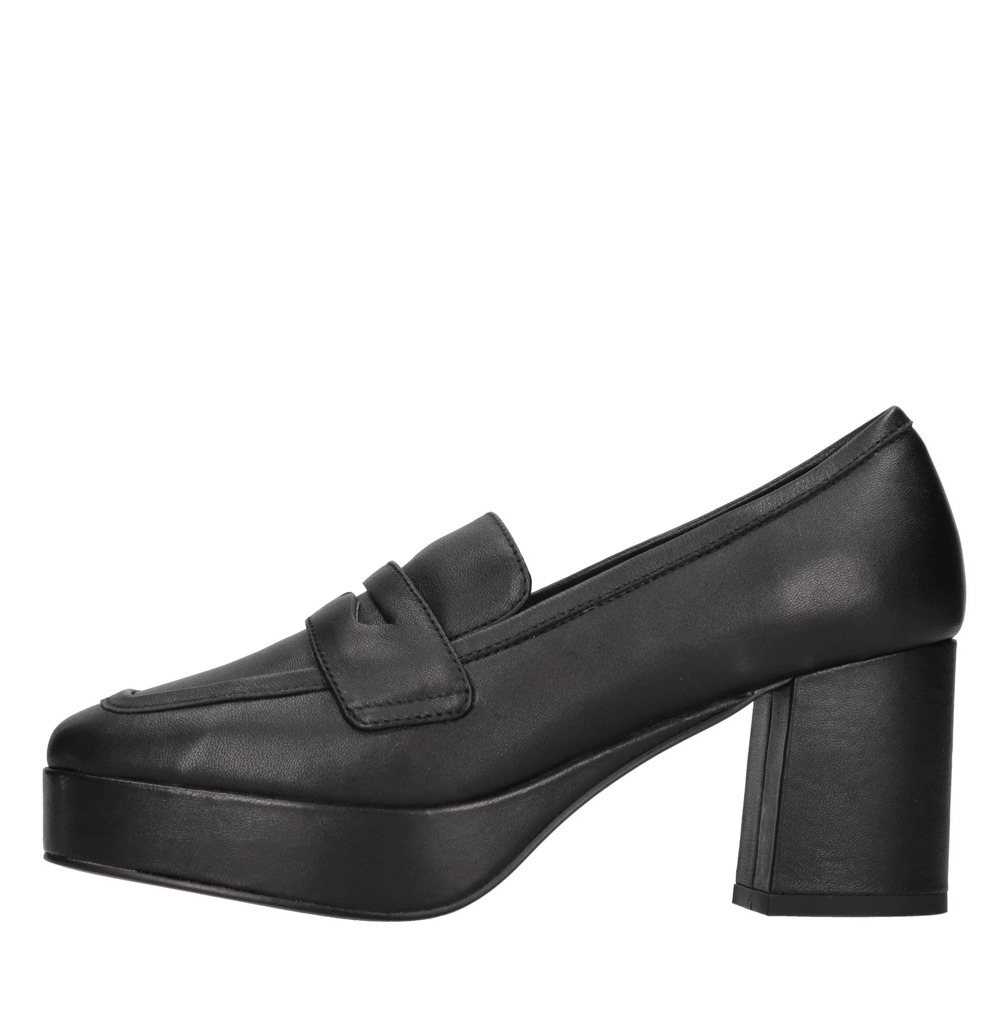 BIBI LOU Flat shoes