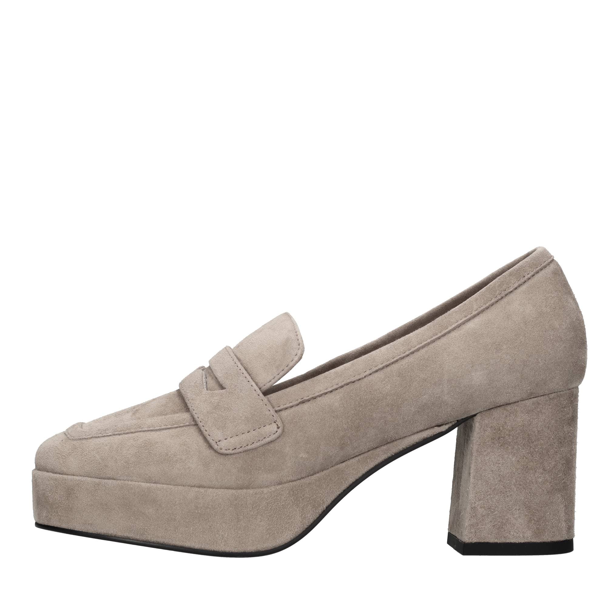 BIBI LOU Flat shoes