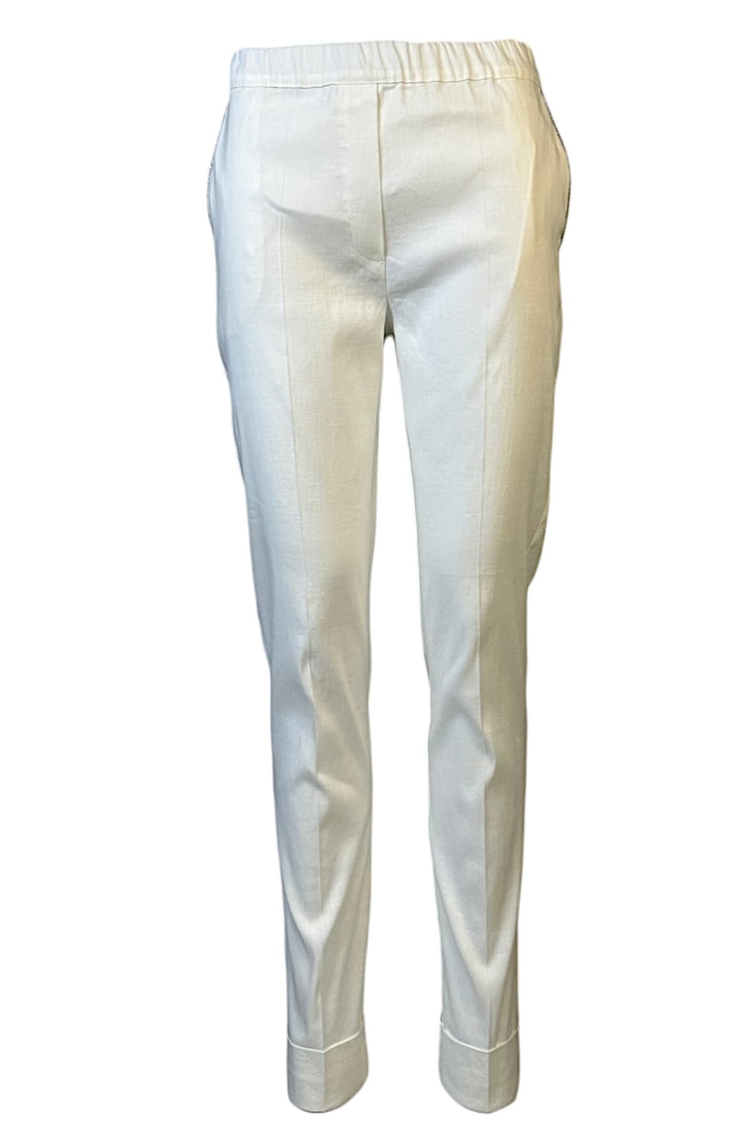 D.EXTERIOR RTW... White