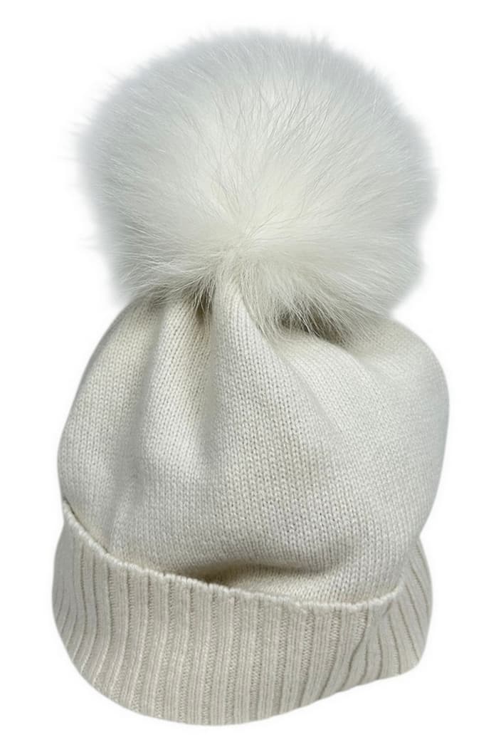 D.EXTERIOR Hats Milk
