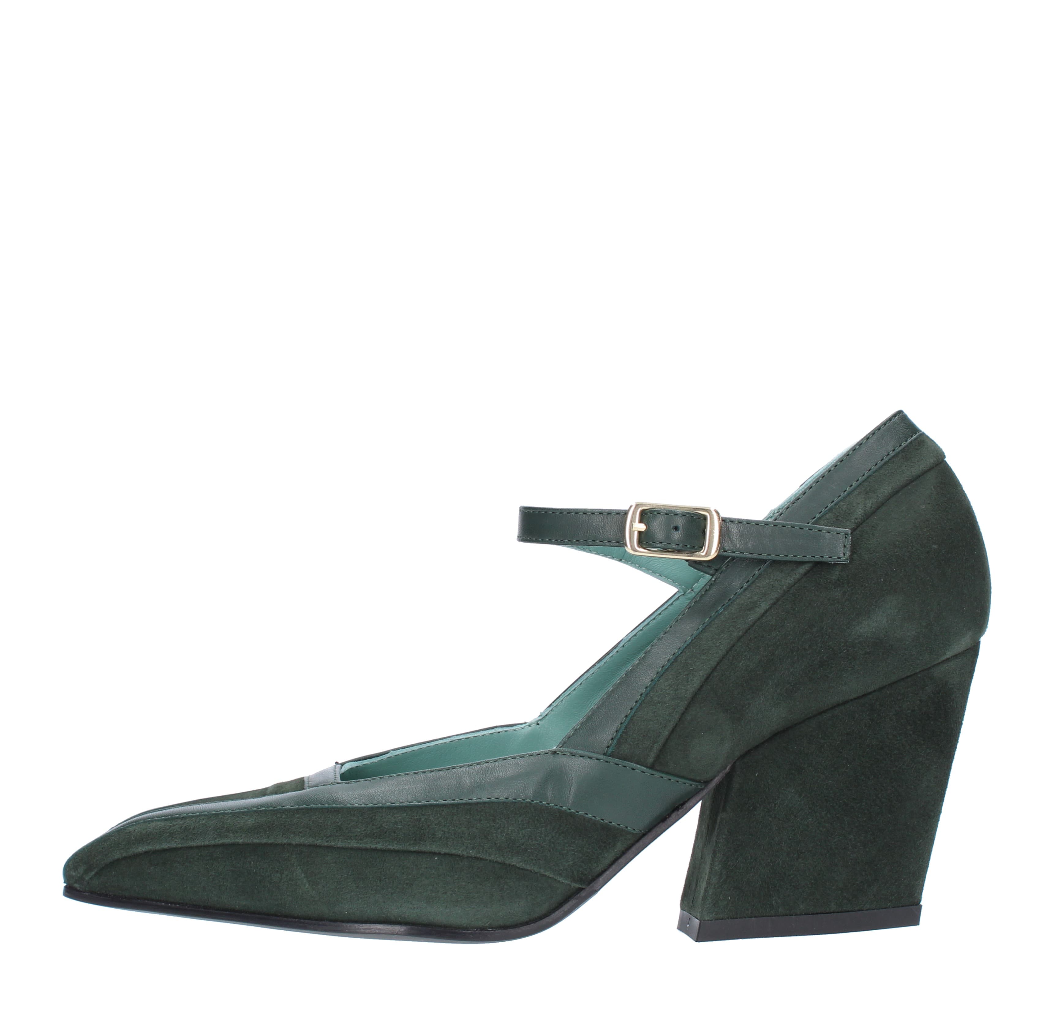 Paola D'Arcano With Heel