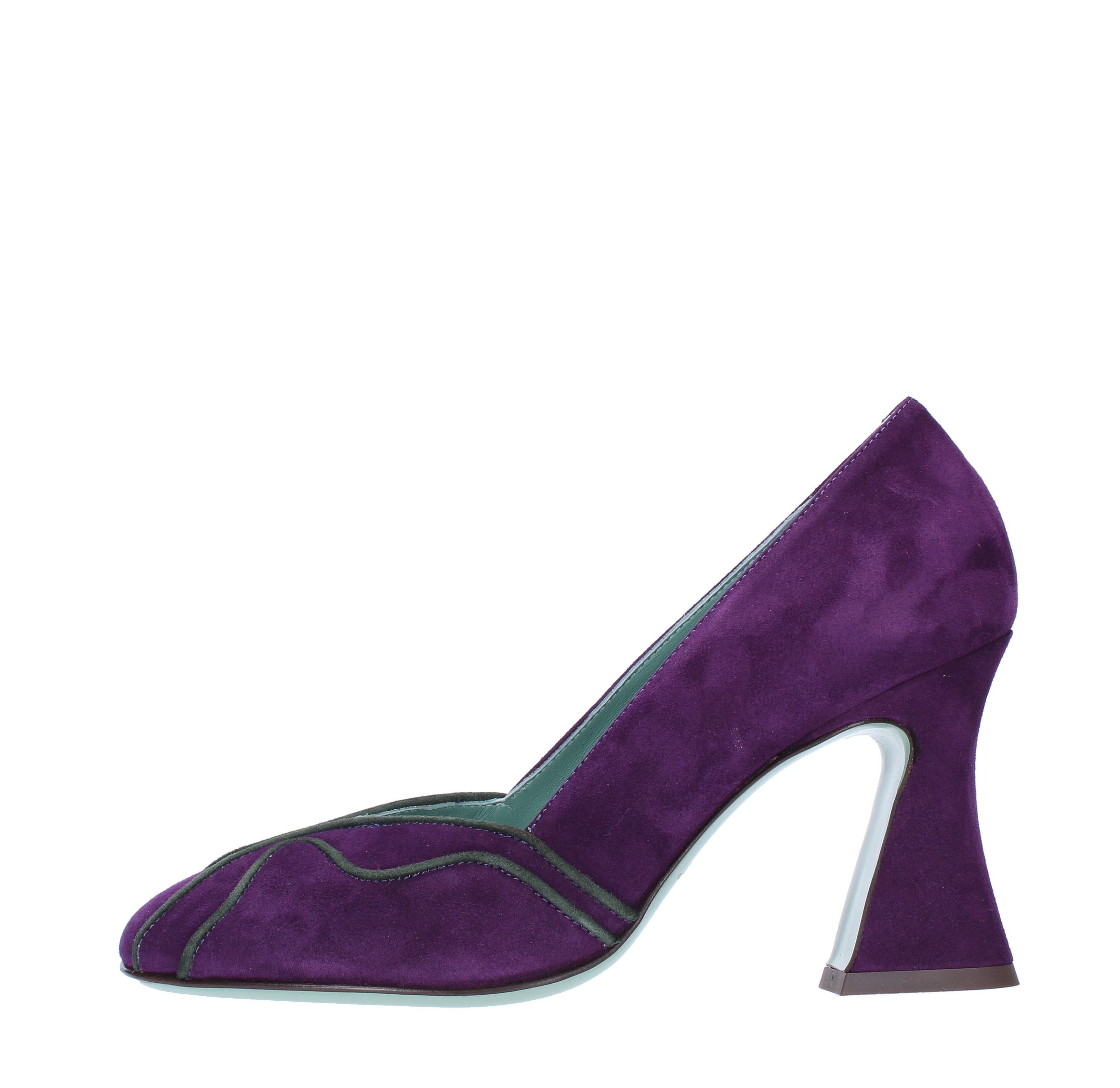 Paola D'Arcano With Heel