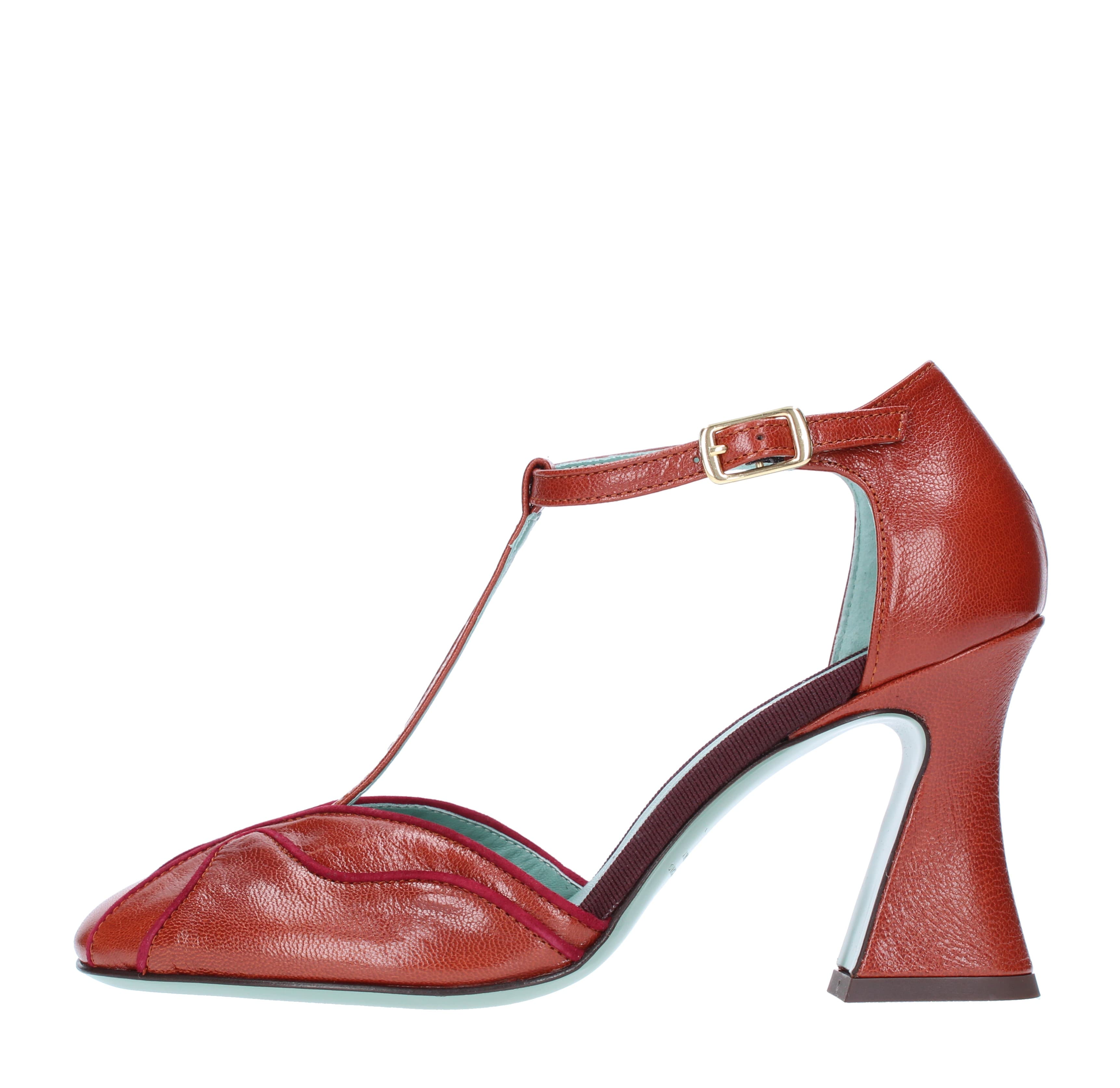 Paola D'Arcano With Heel