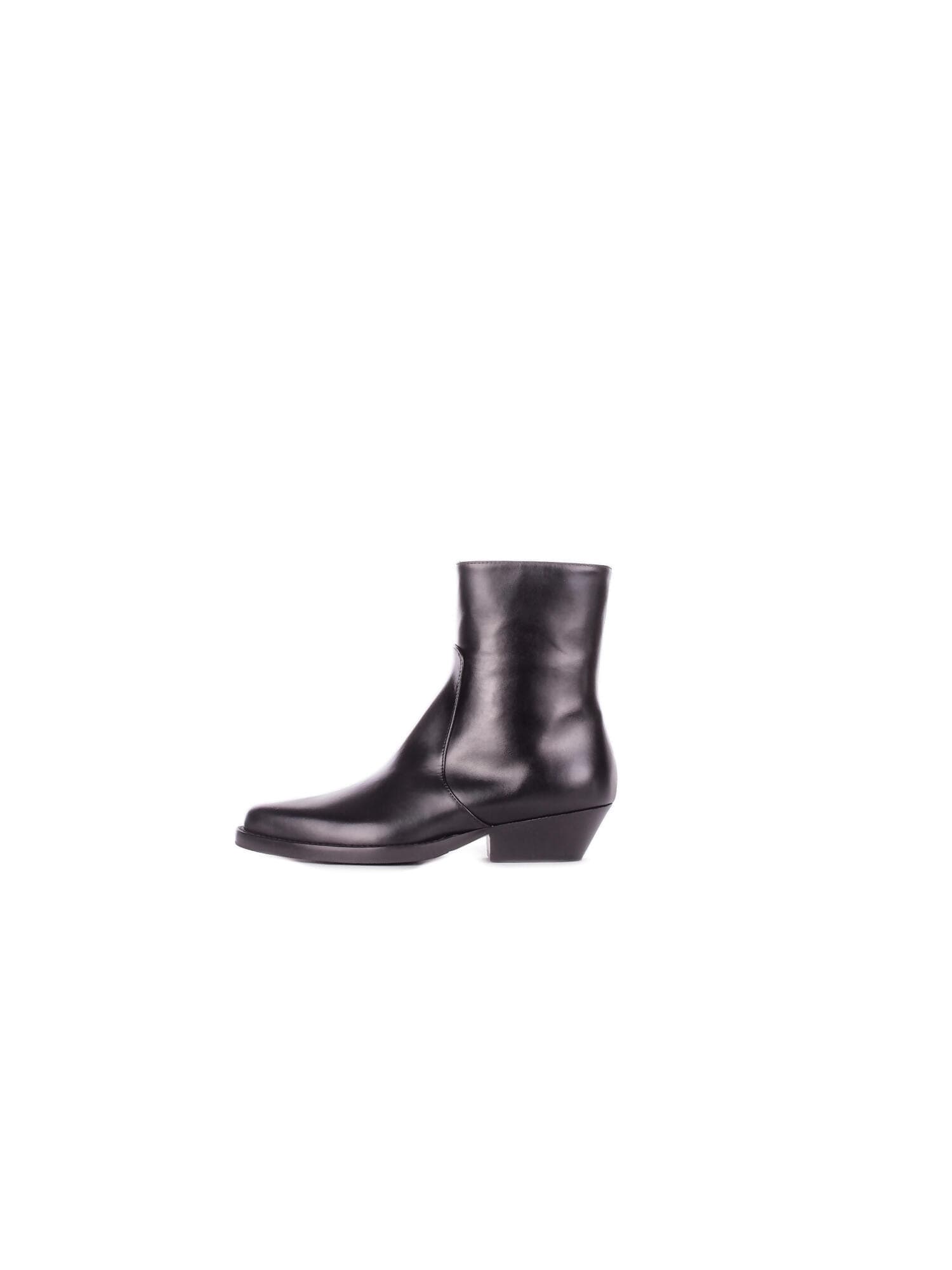 Anna F. Boots