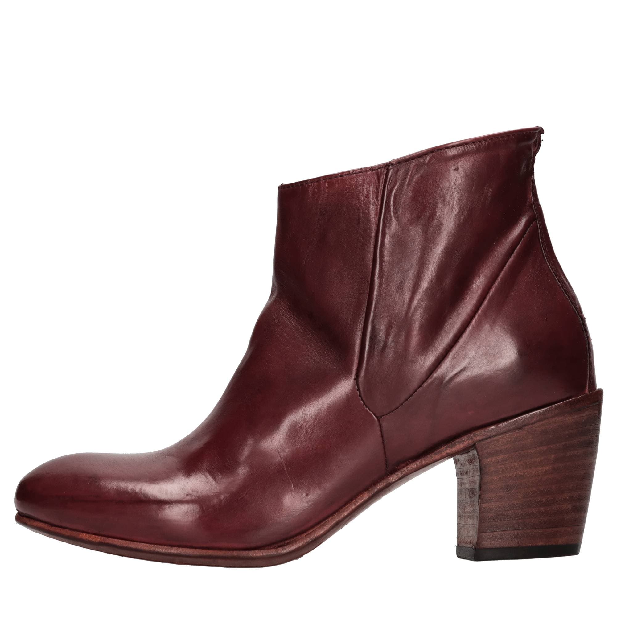 HUNDRED 100 Boots