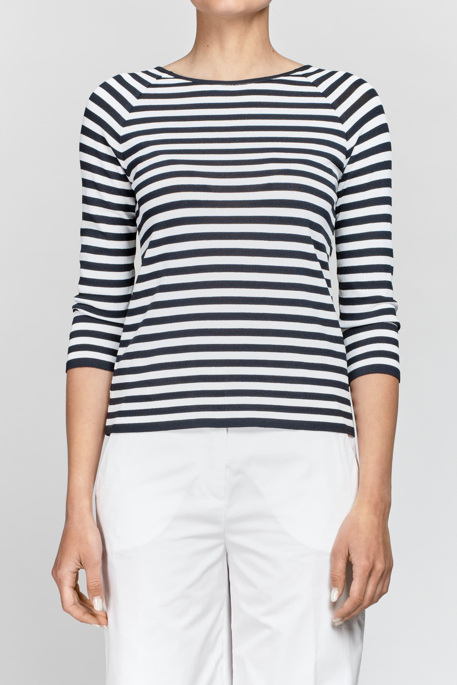 AnneClaire Sweaters White/blue