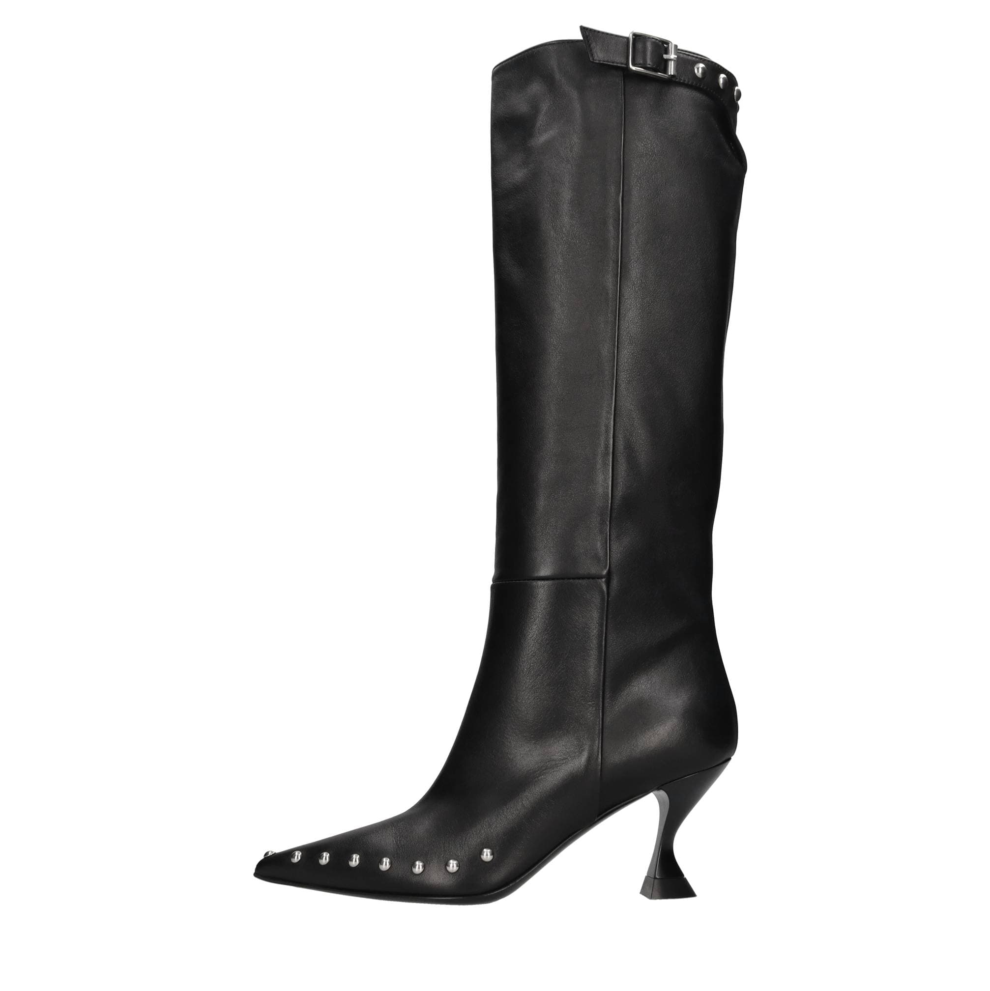 Strategia Boots