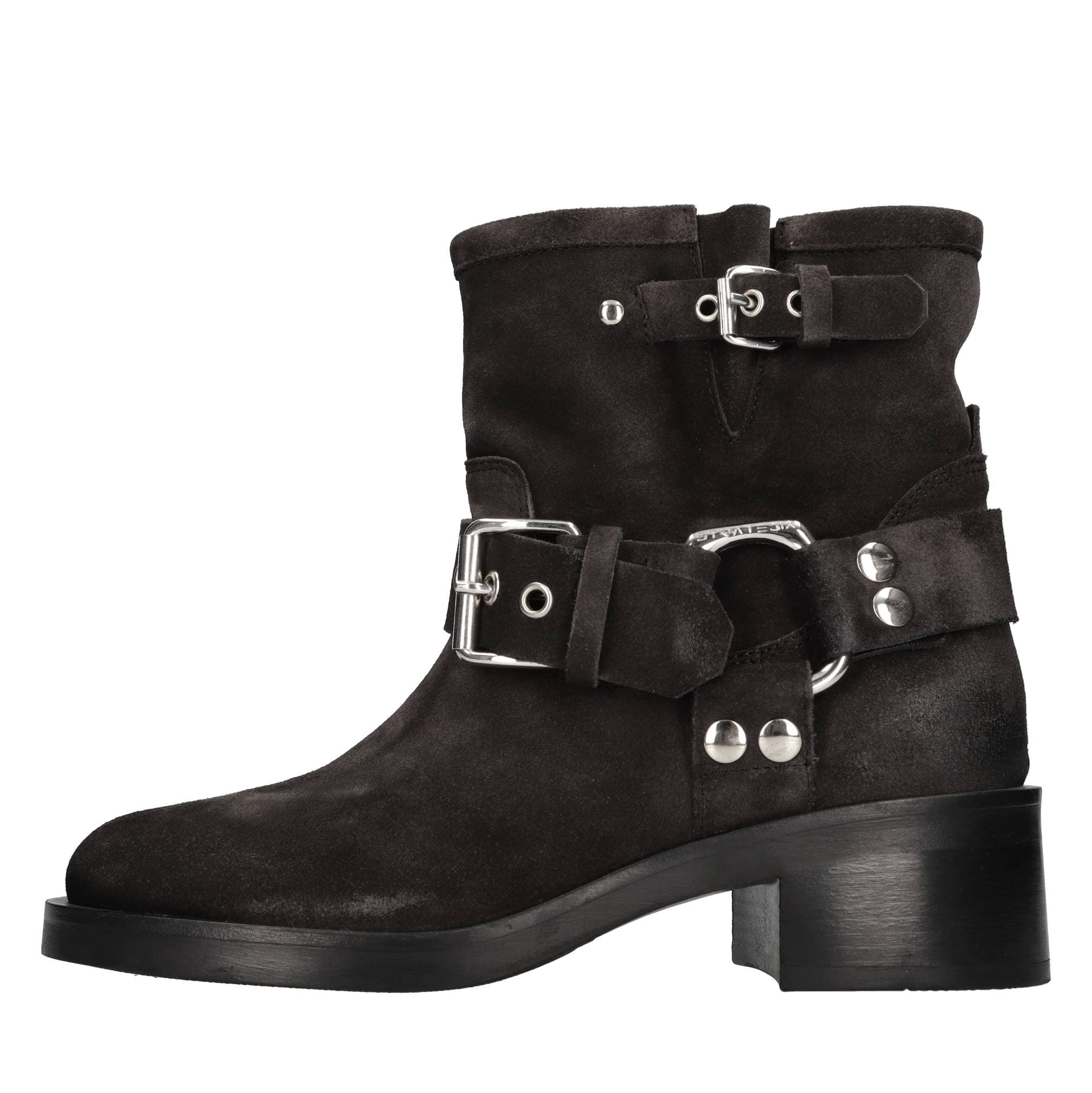 Strategia Boots