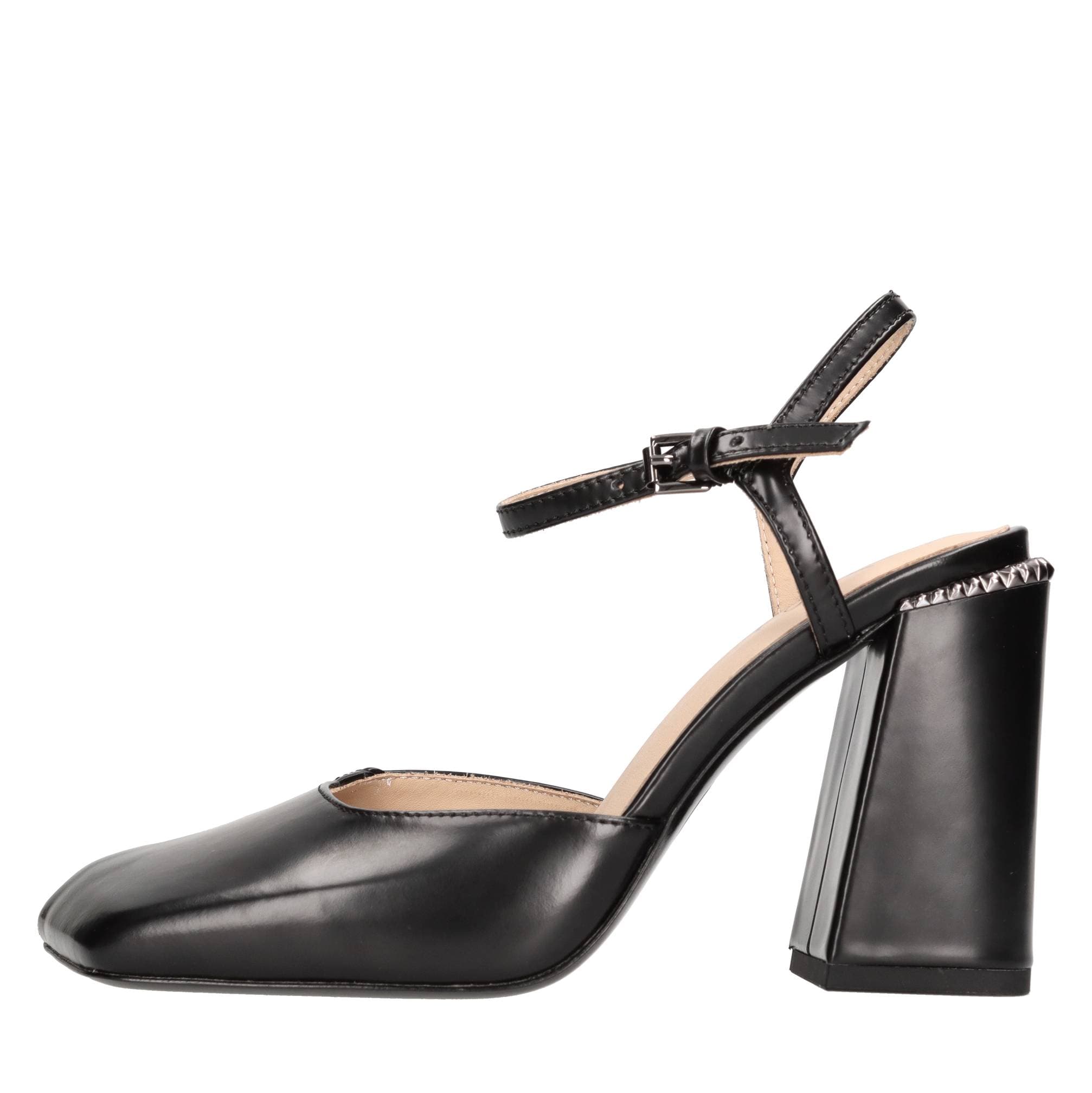 ASH With Heel