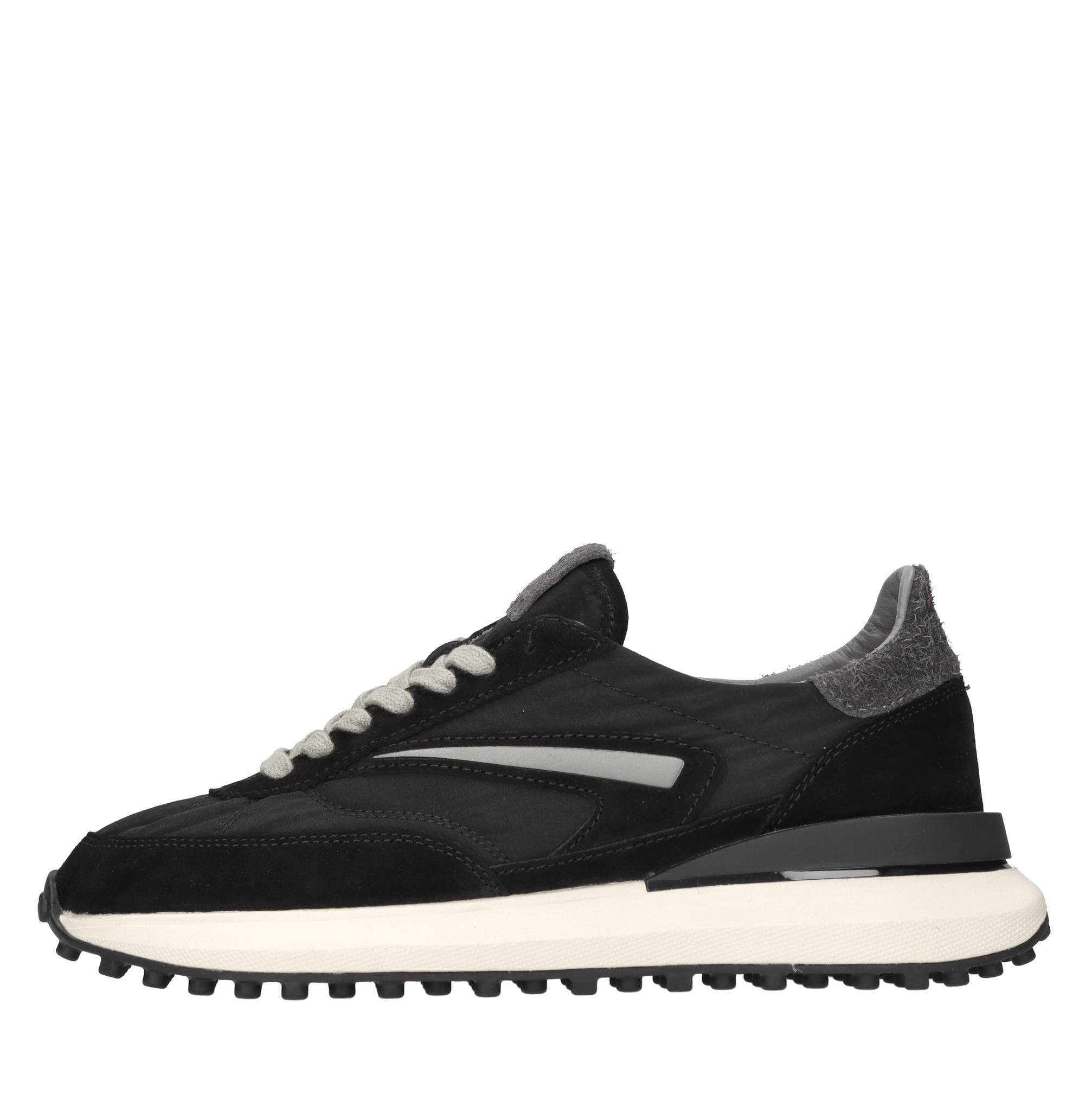 D.A.T.E. Sneakers
