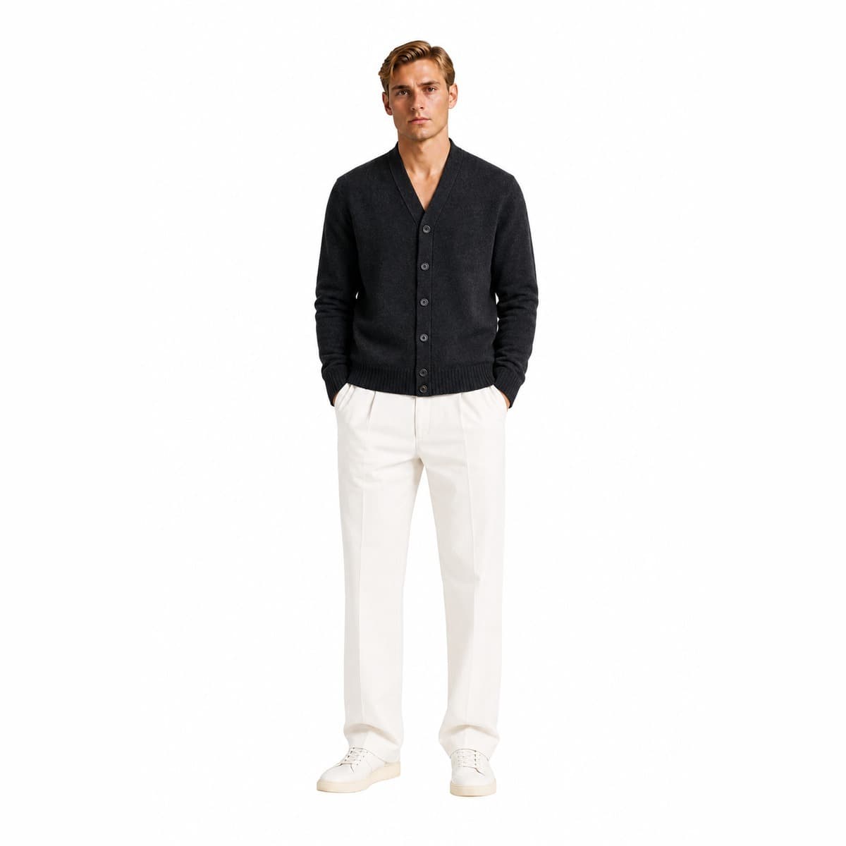 Amaranto Sweaters