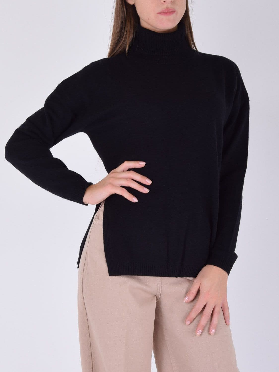 KOCCA Sweaters Black
