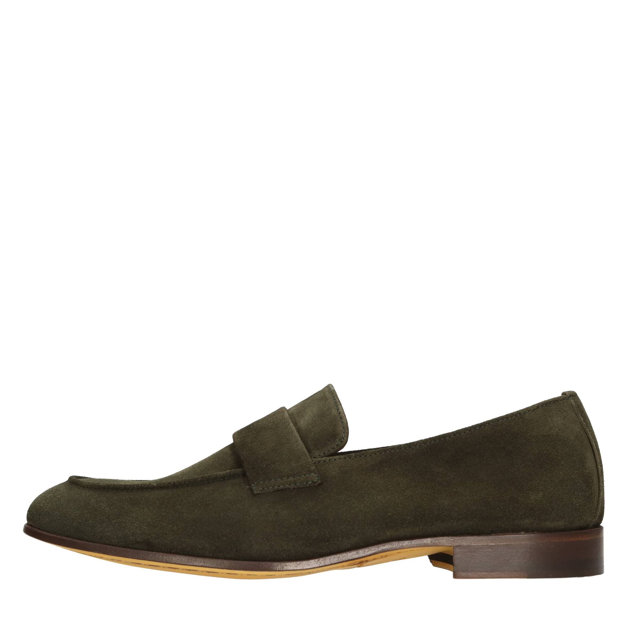 CERBERO Flat shoes