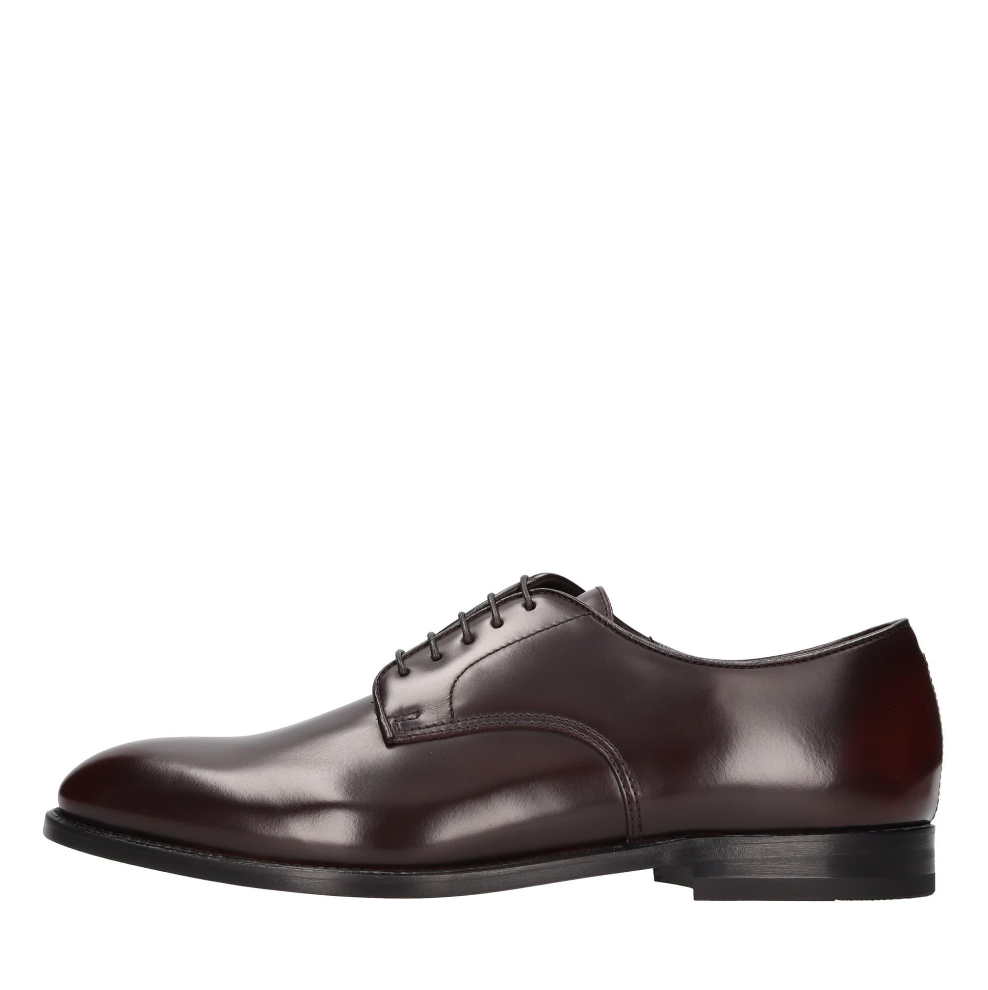 Doucal's Flat shoes