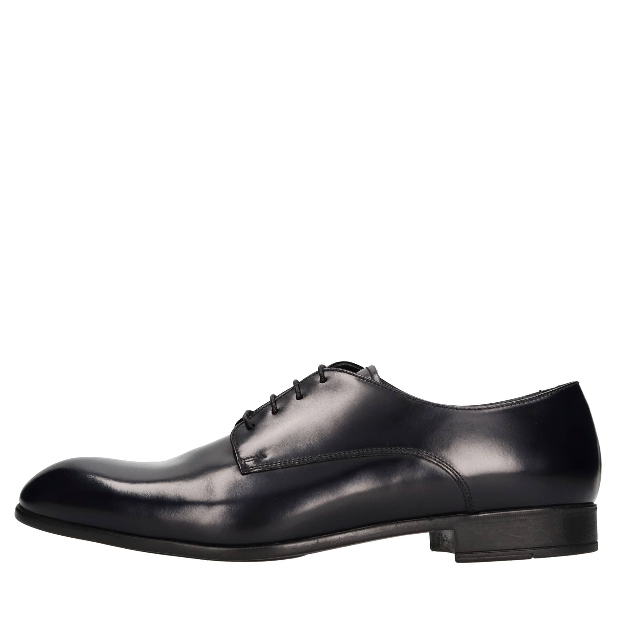 Doucal's Flat shoes