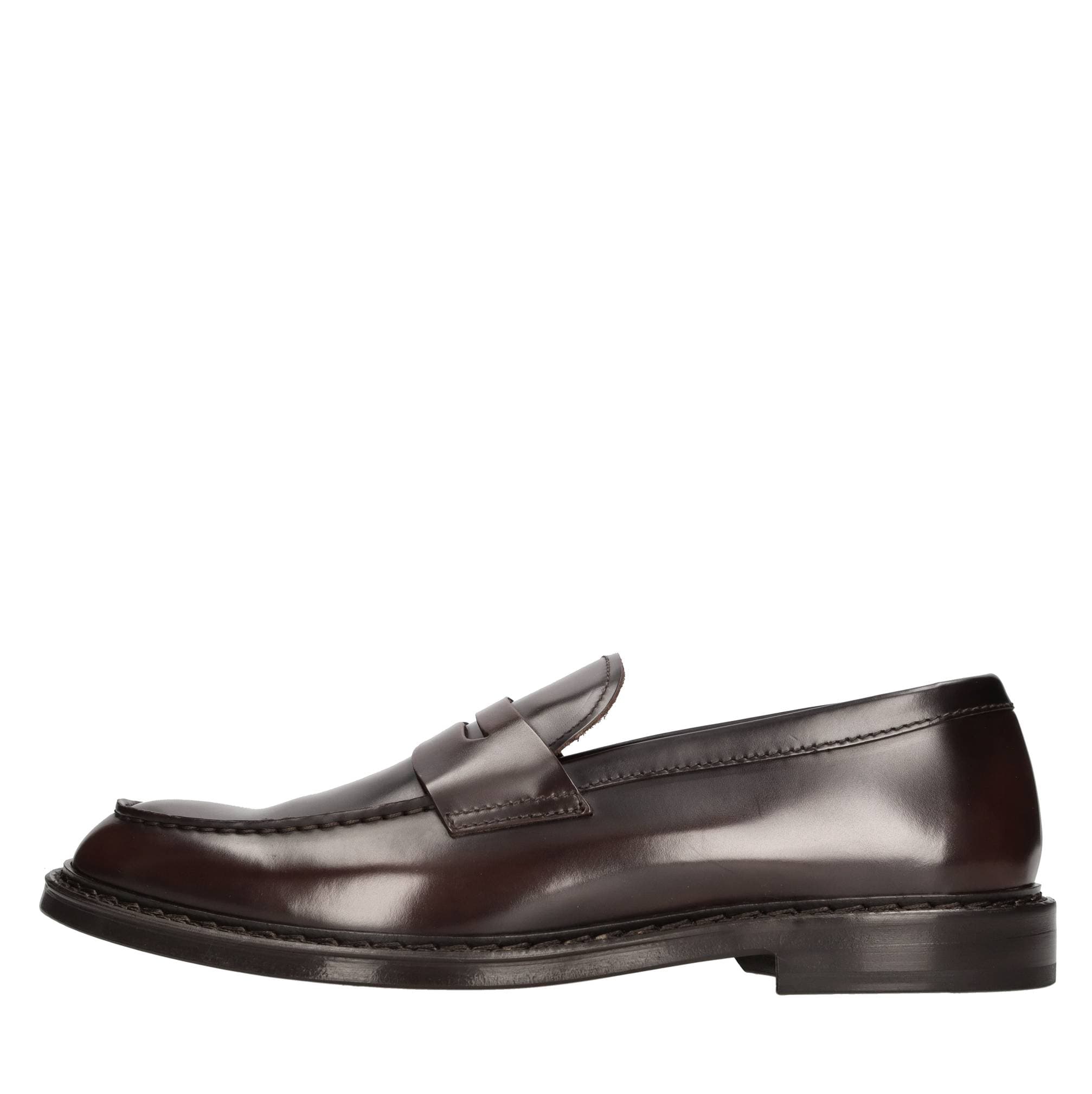 Doucal's Flat shoes