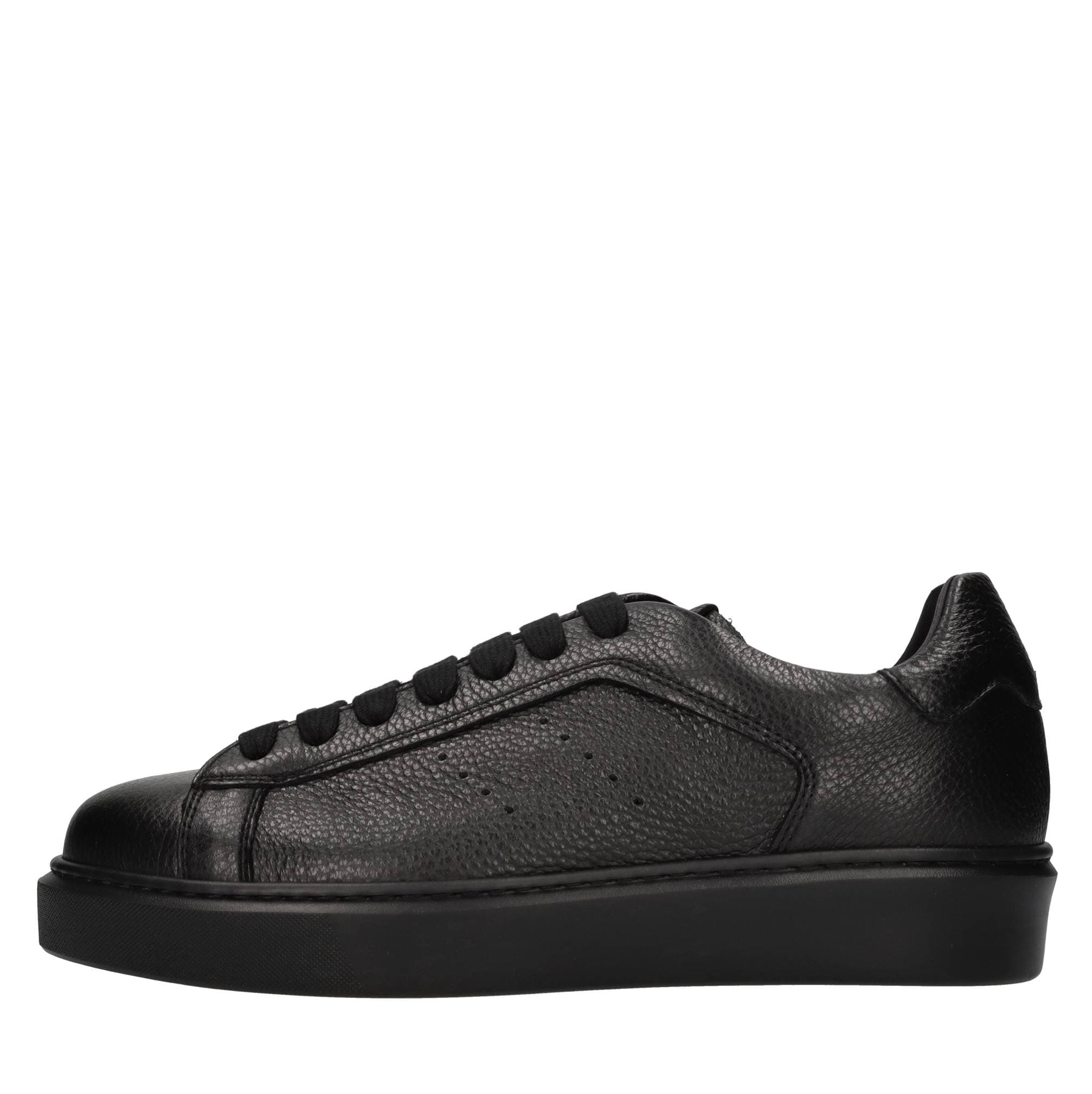 Doucal's Sneakers