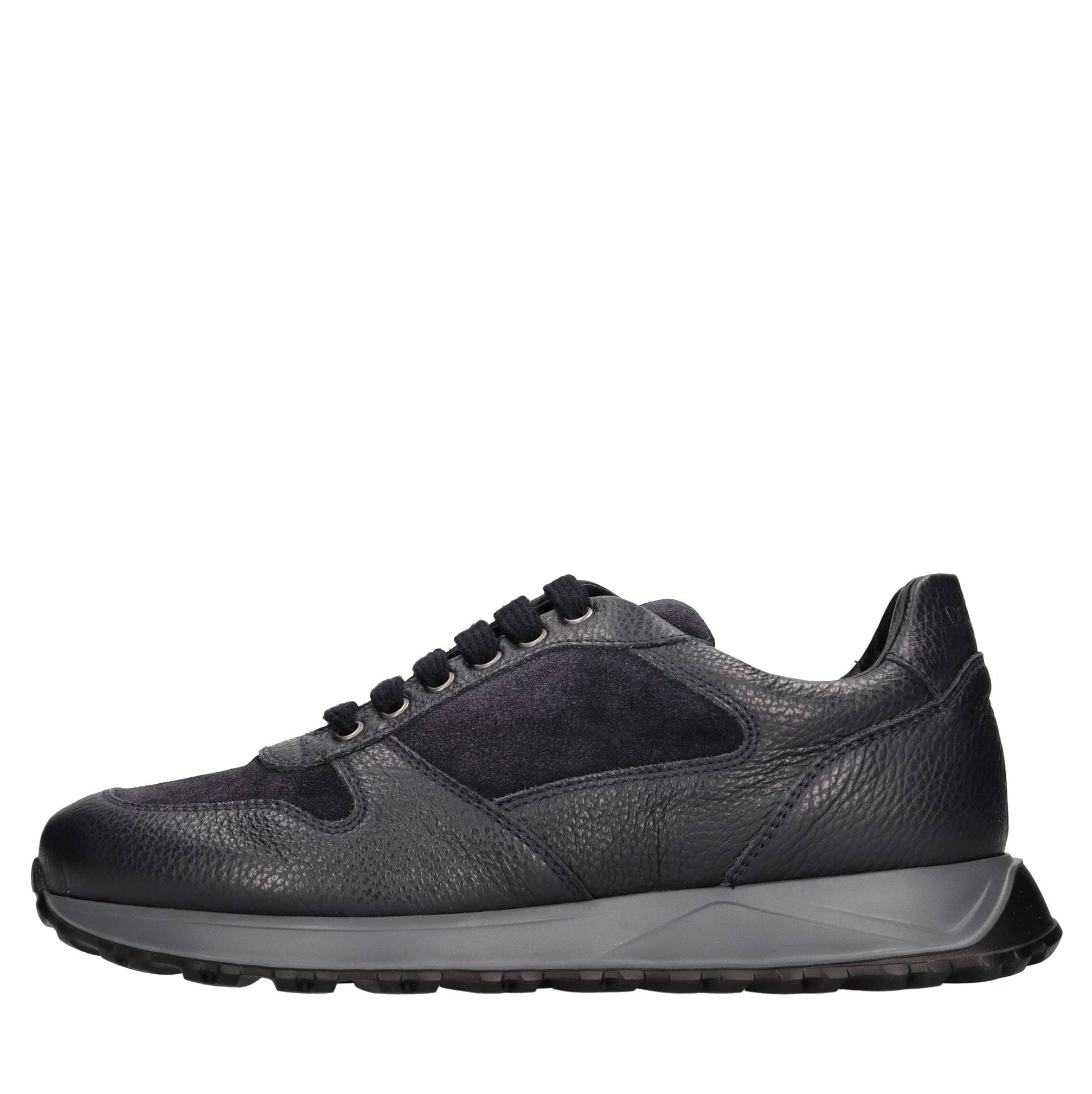 Doucal's Sneakers