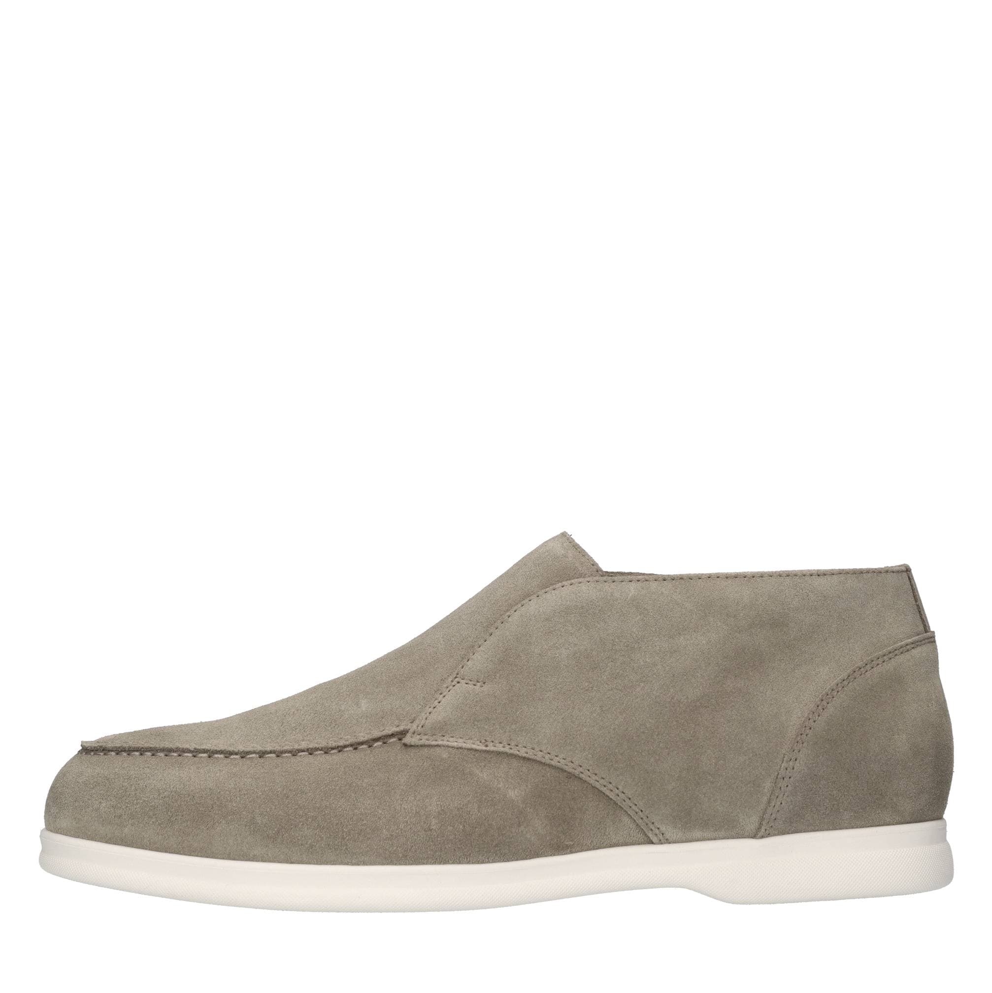 Doucal's Flat shoes