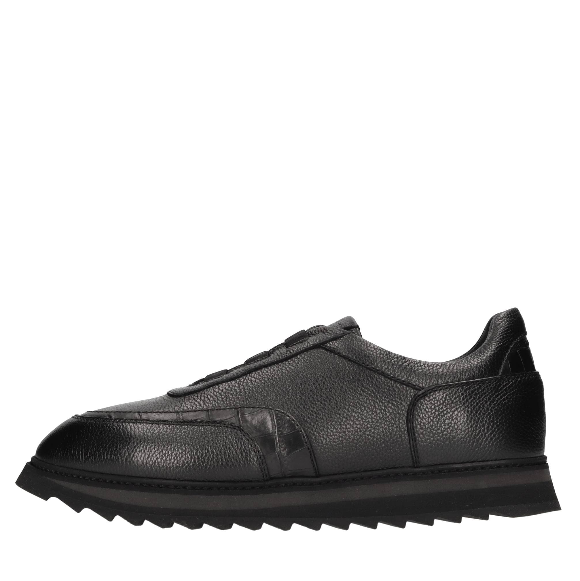 Doucal's Sneakers