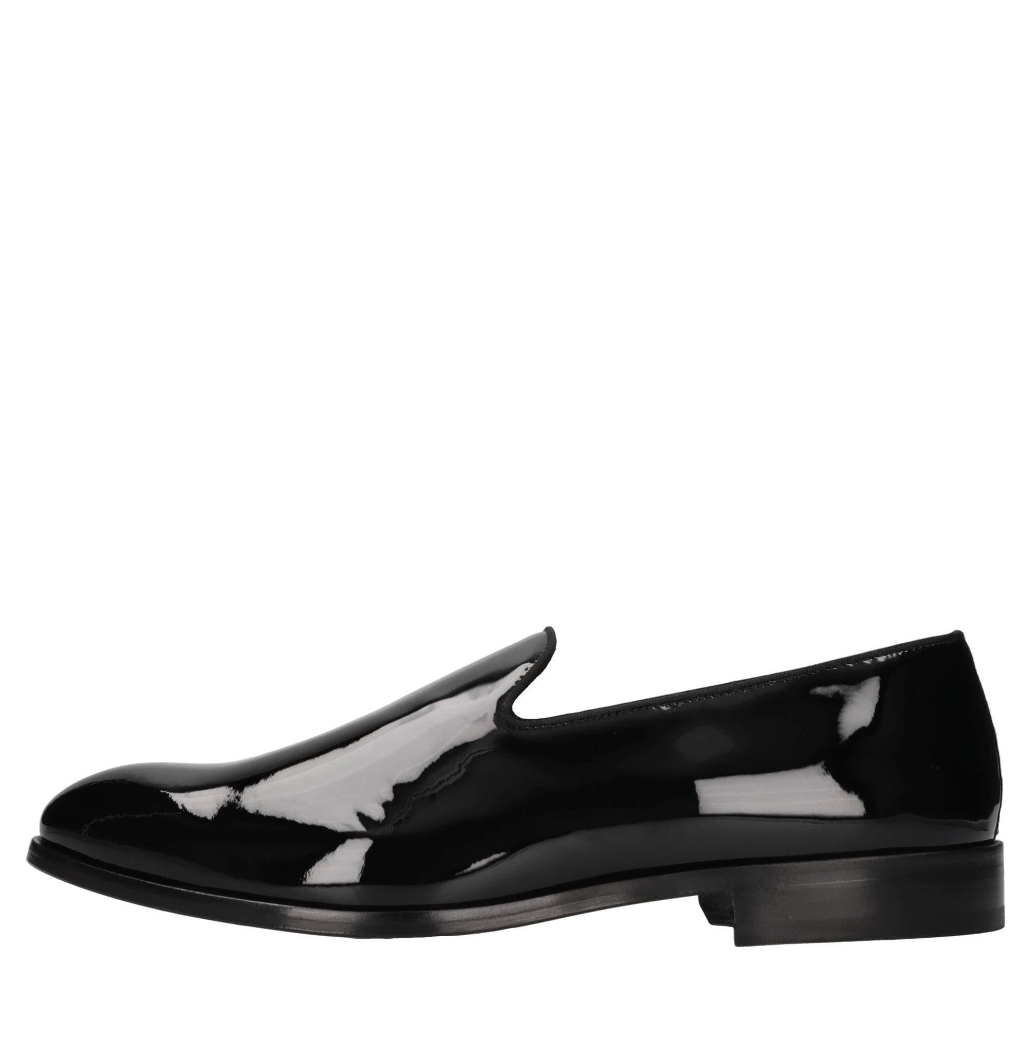 Doucal's Flat shoes