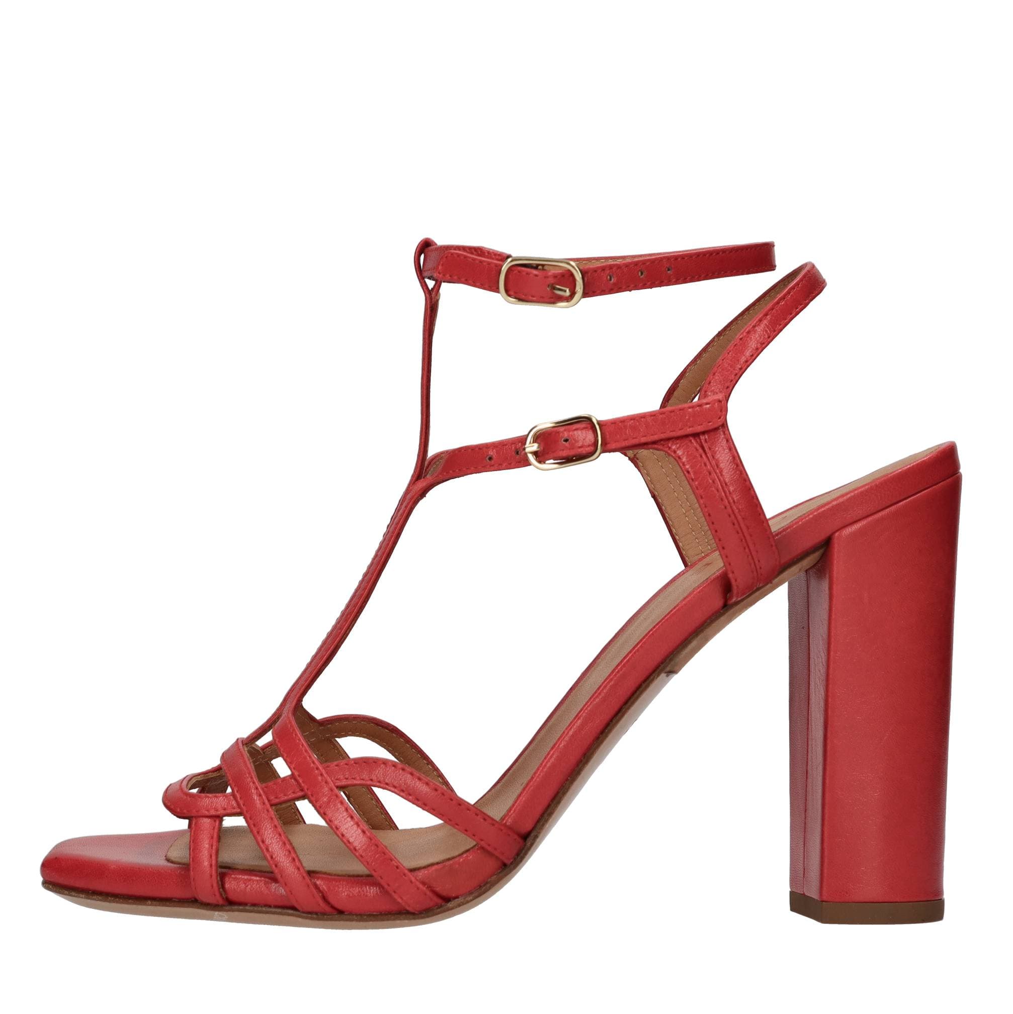 CHIE Sandals