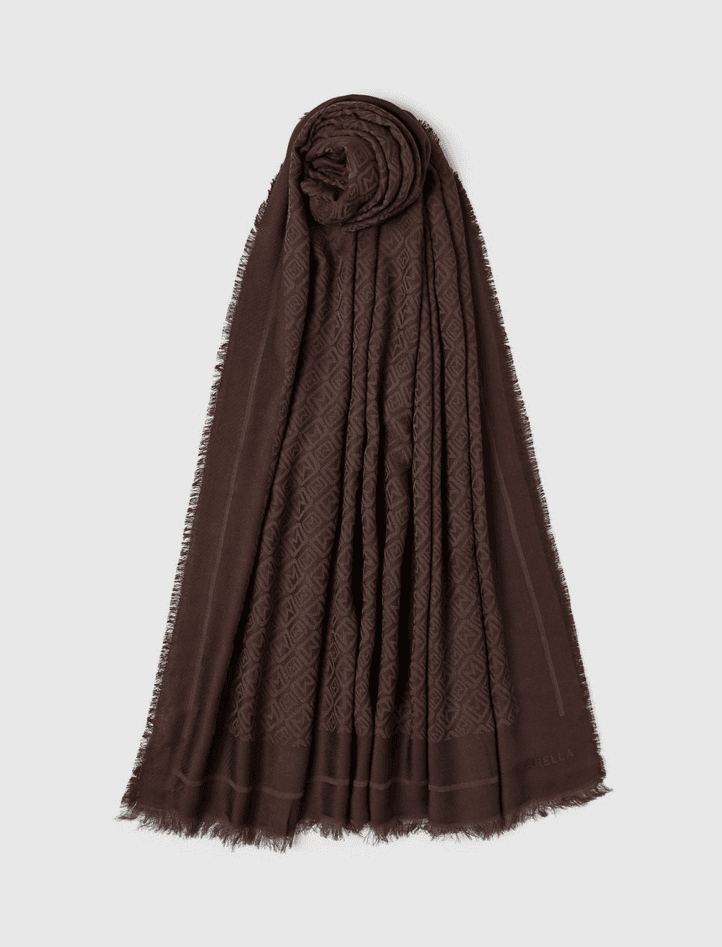 scarf woman head of blackberry