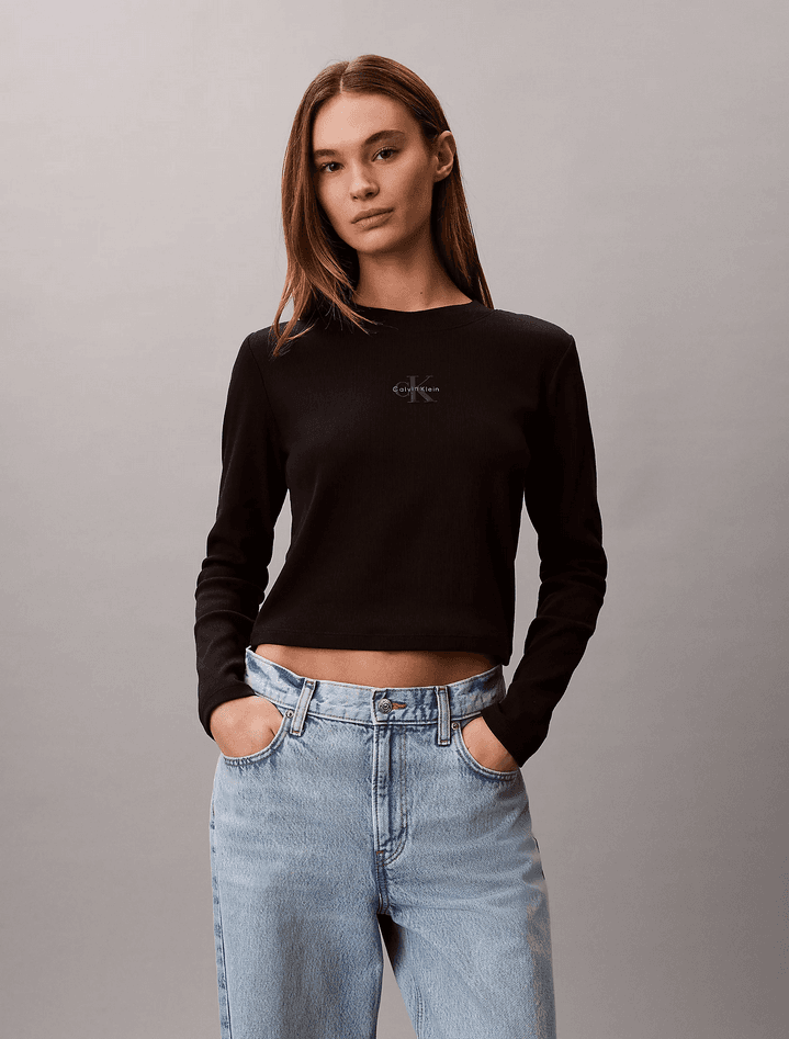Women's long sleeve t-shirt black