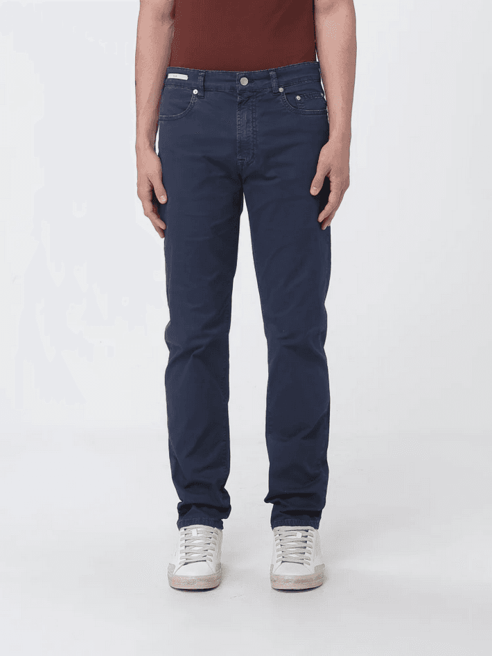 gabardina man blue trousers