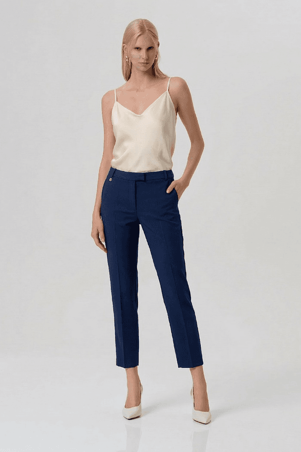 Chino Woman Darkblue
