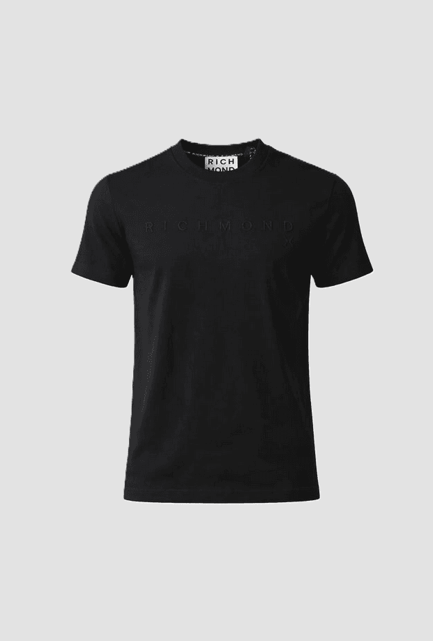 t-shirt man black