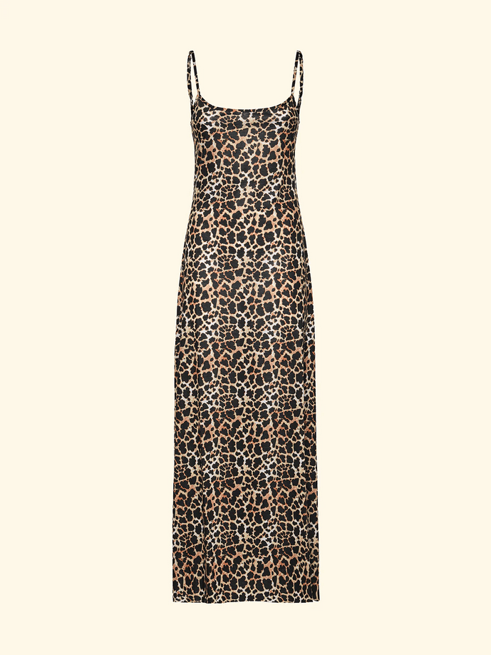 dress long woman fantasy