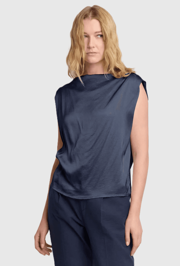 blue woman