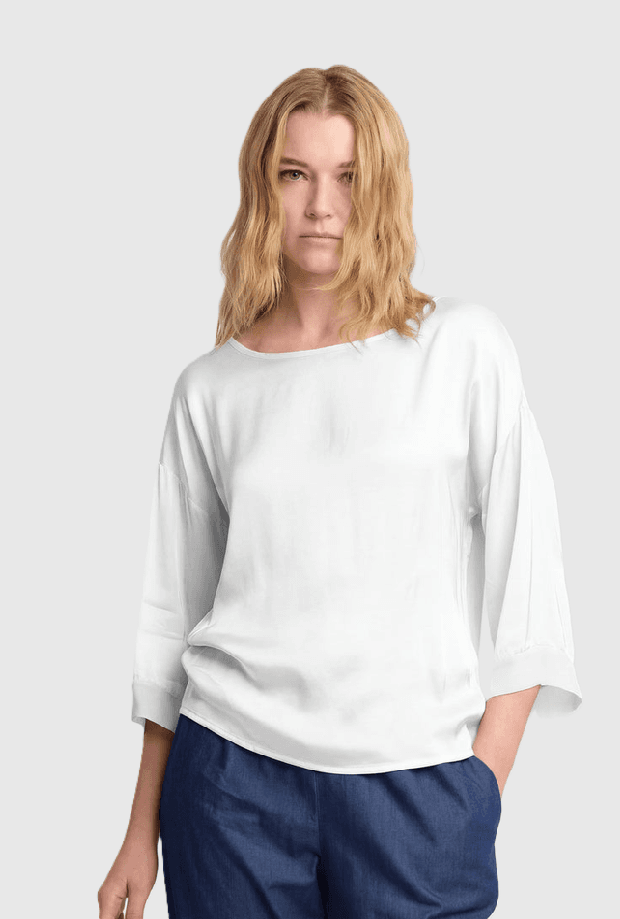 blue white woman