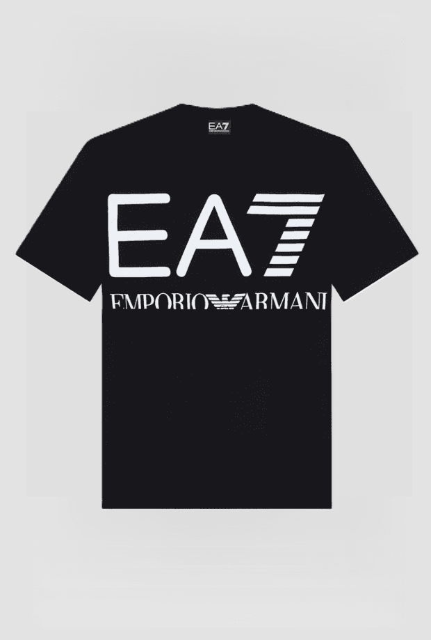 t-shirt with front logo black man