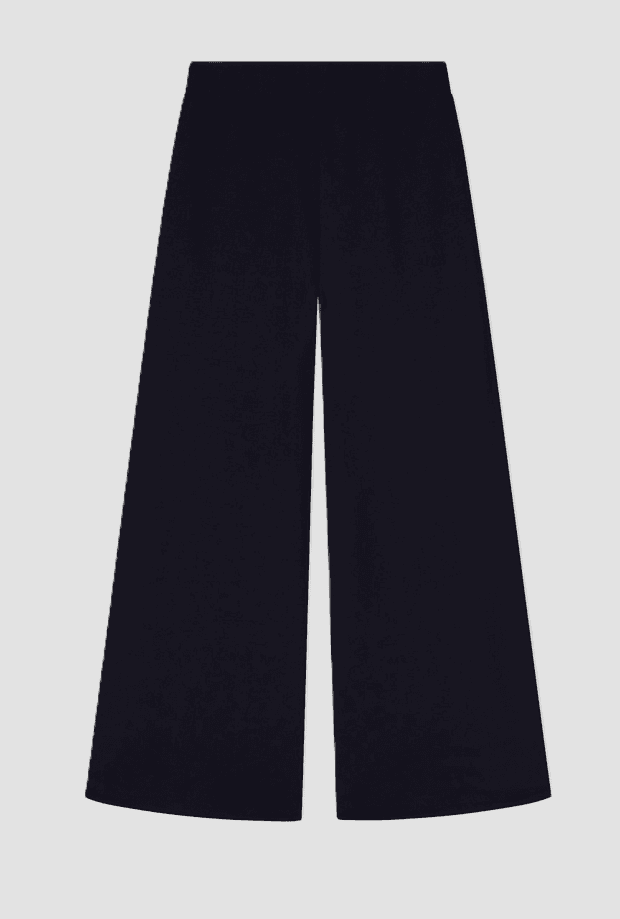 black woman palace trousers