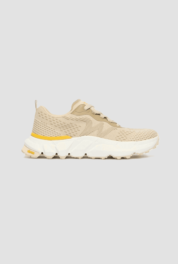 Women's knitted shoes beige