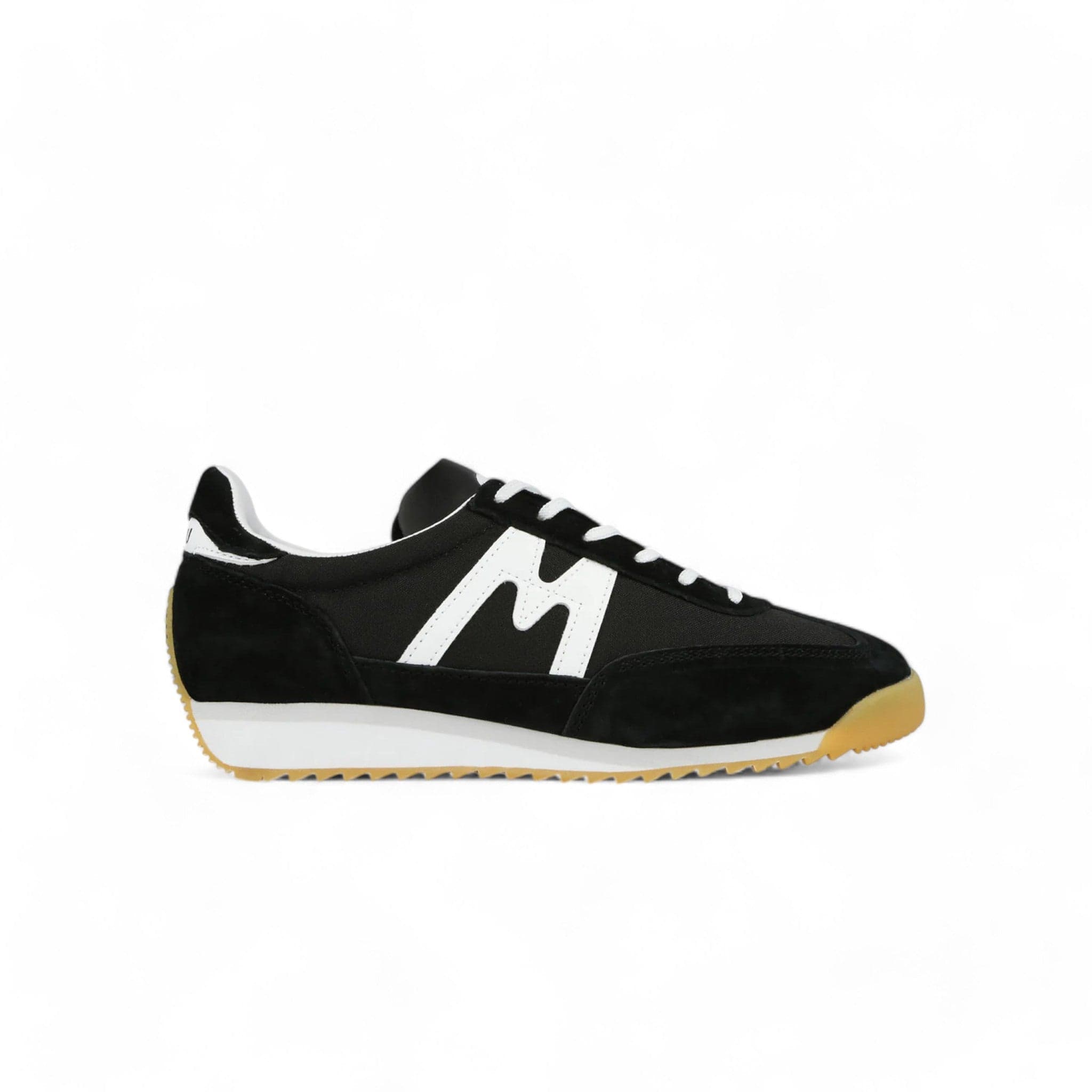 shoes shoes Karhu mestari - black/white