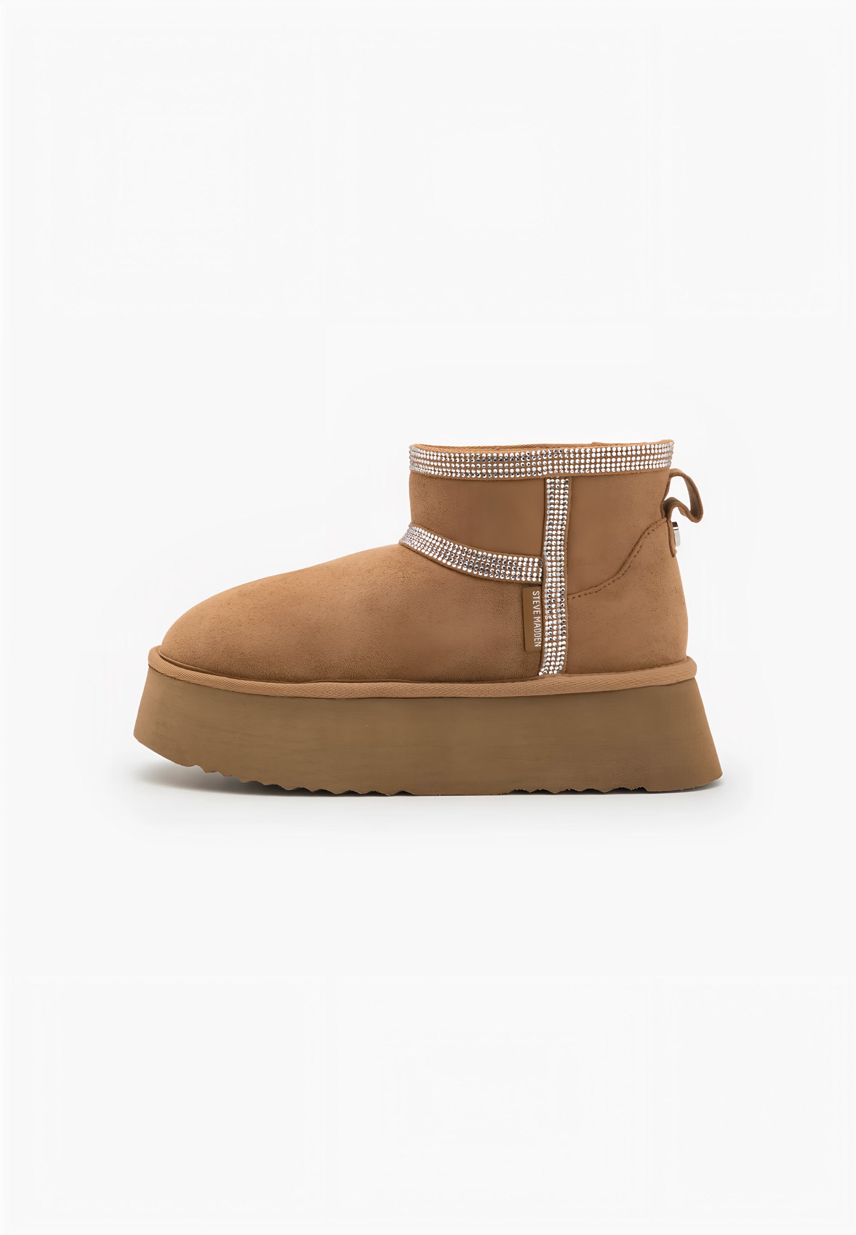 Women boots Steve Madden